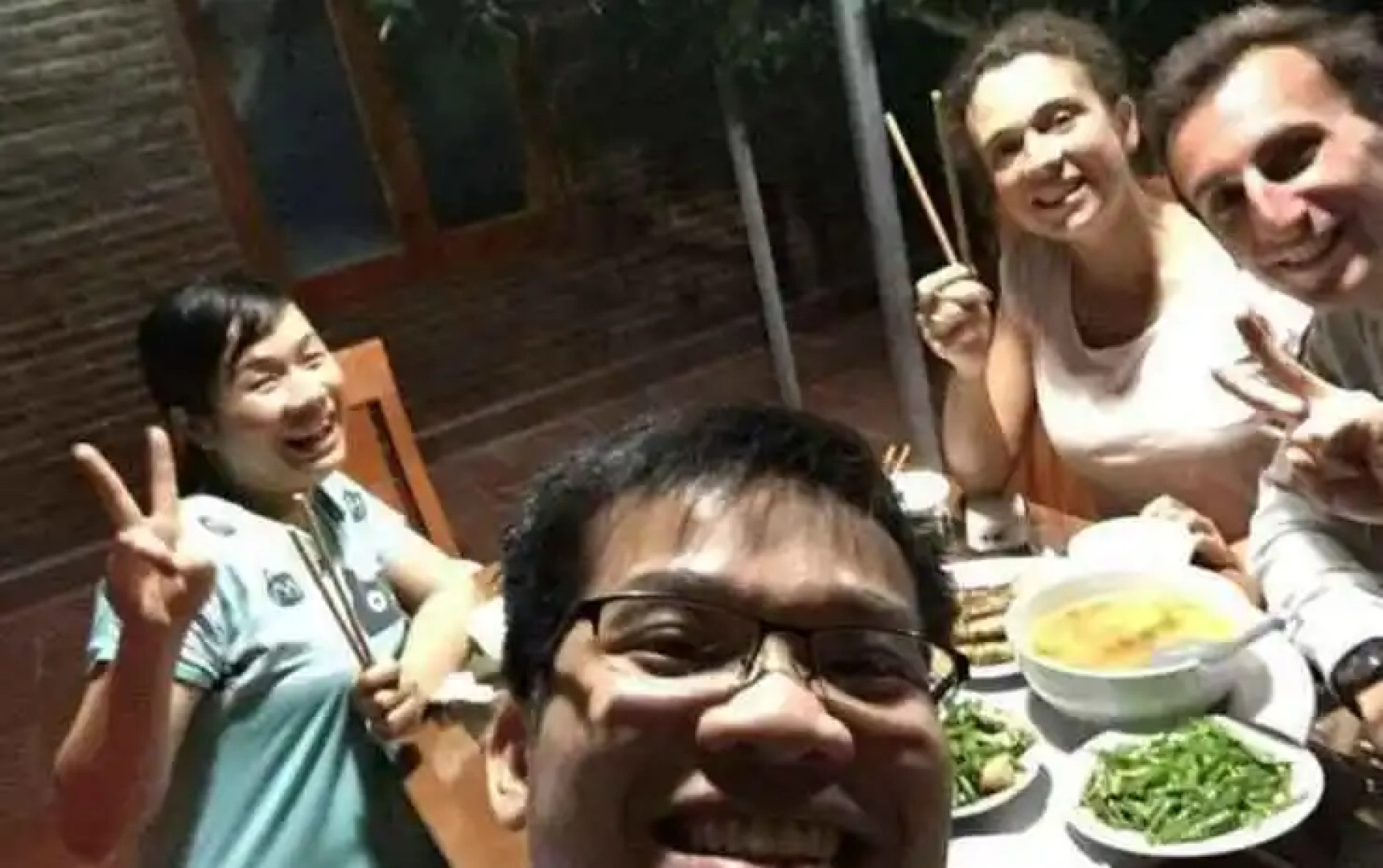 Van Long Family Homestay