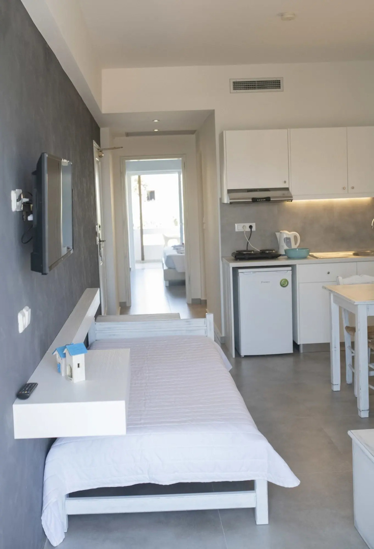 Niriides Hotel