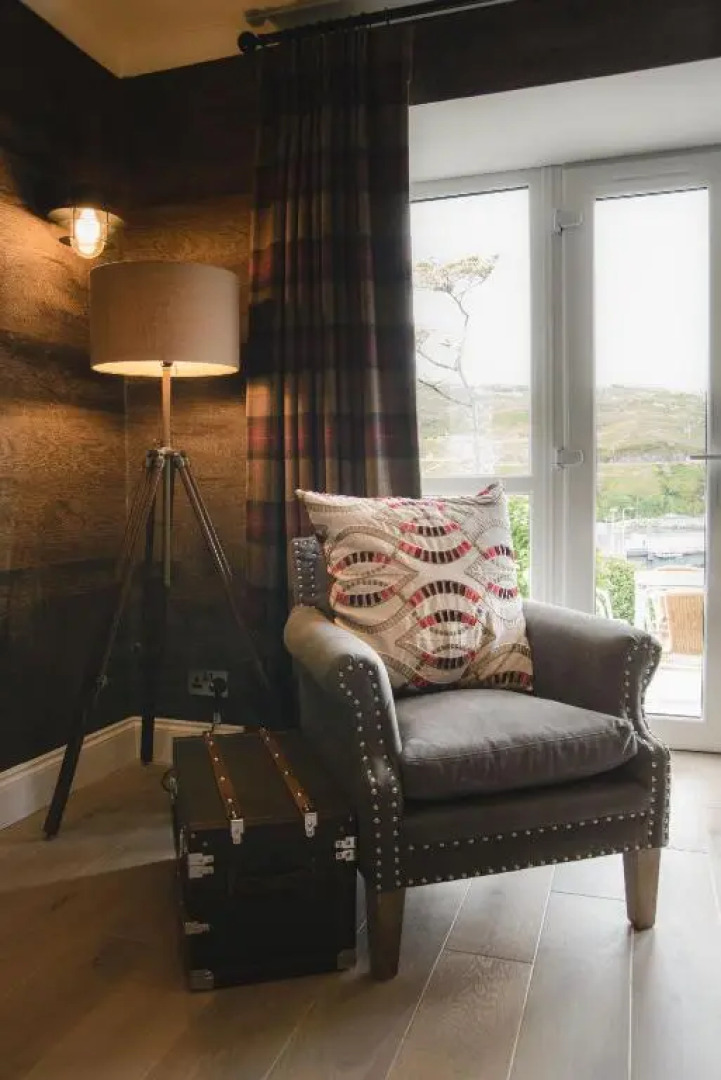 Kirklea Island Suites