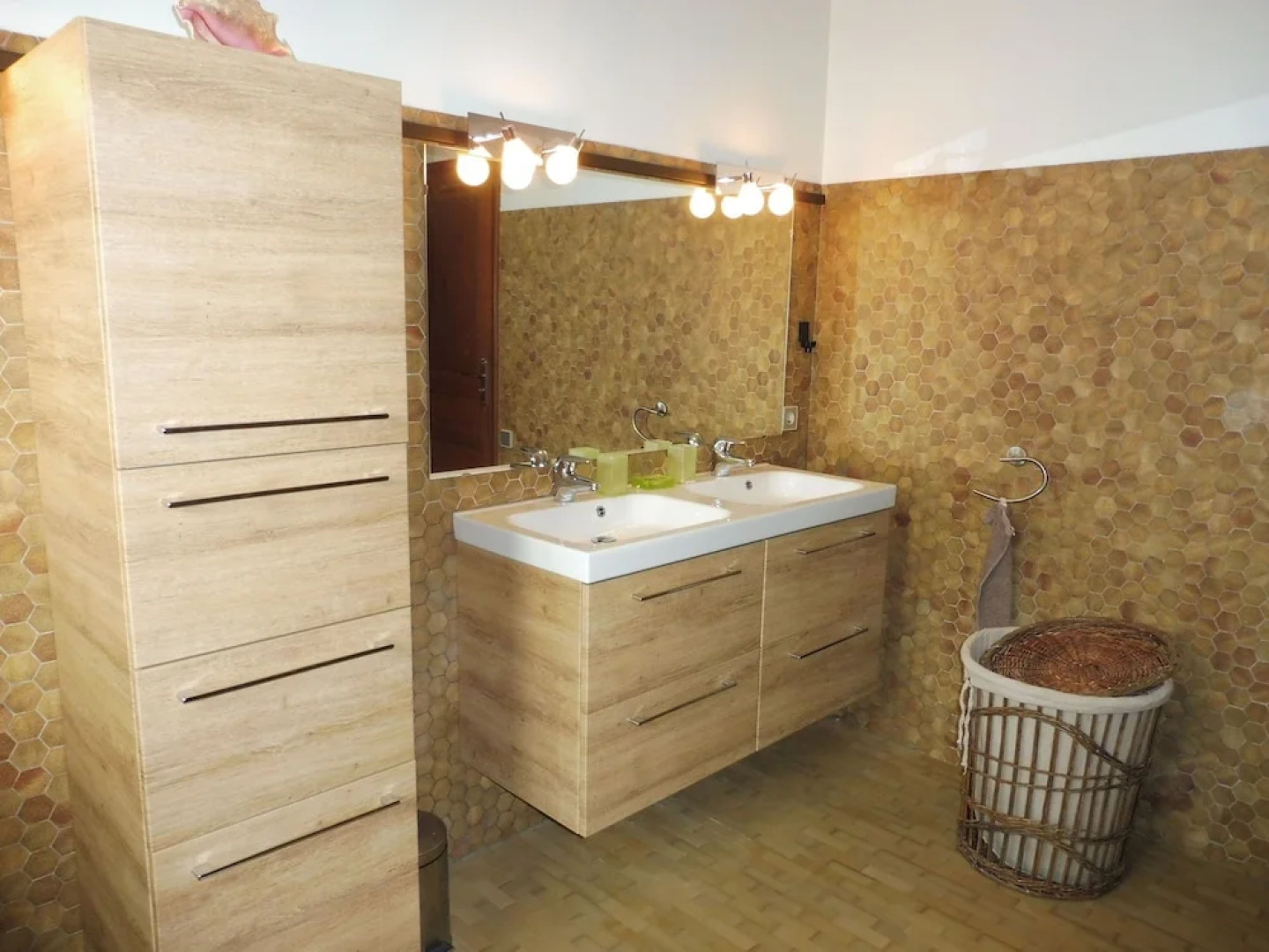 Beautiful Villa With Stunning Views of the Mont Ventoux