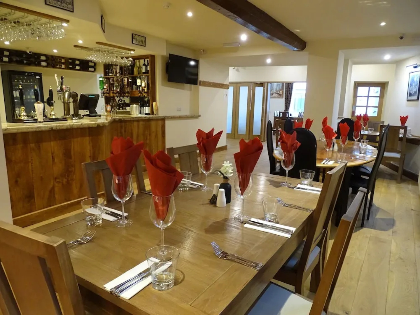 Ellesmere Hotel