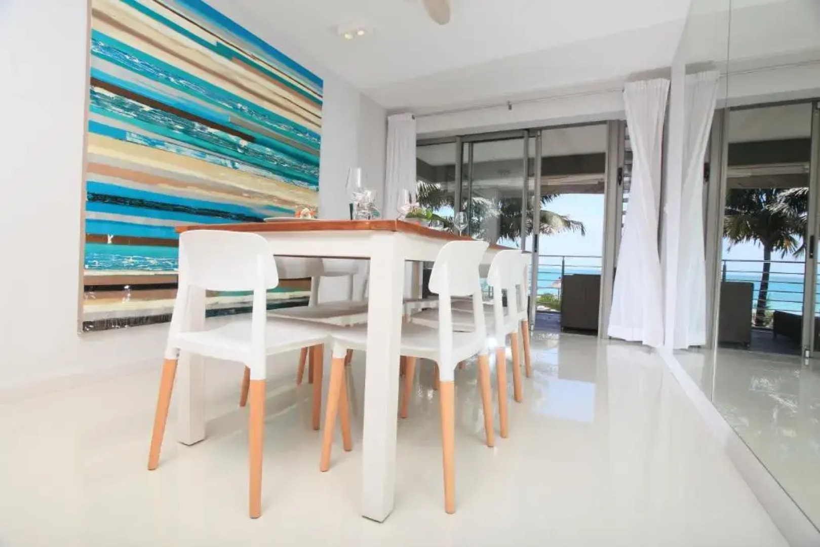 Paradise Beach by Horizon Holidays