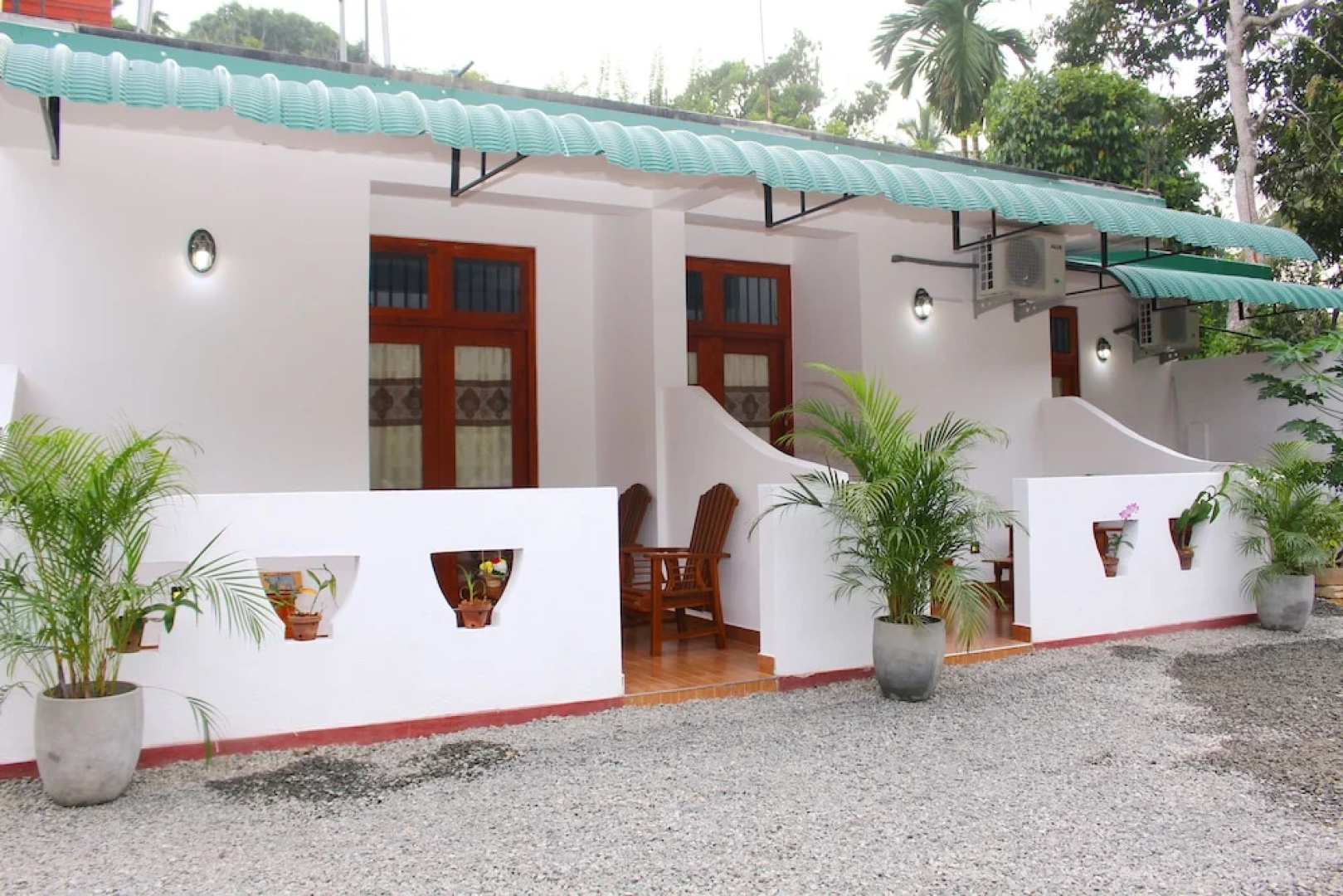 Hispaniola inn