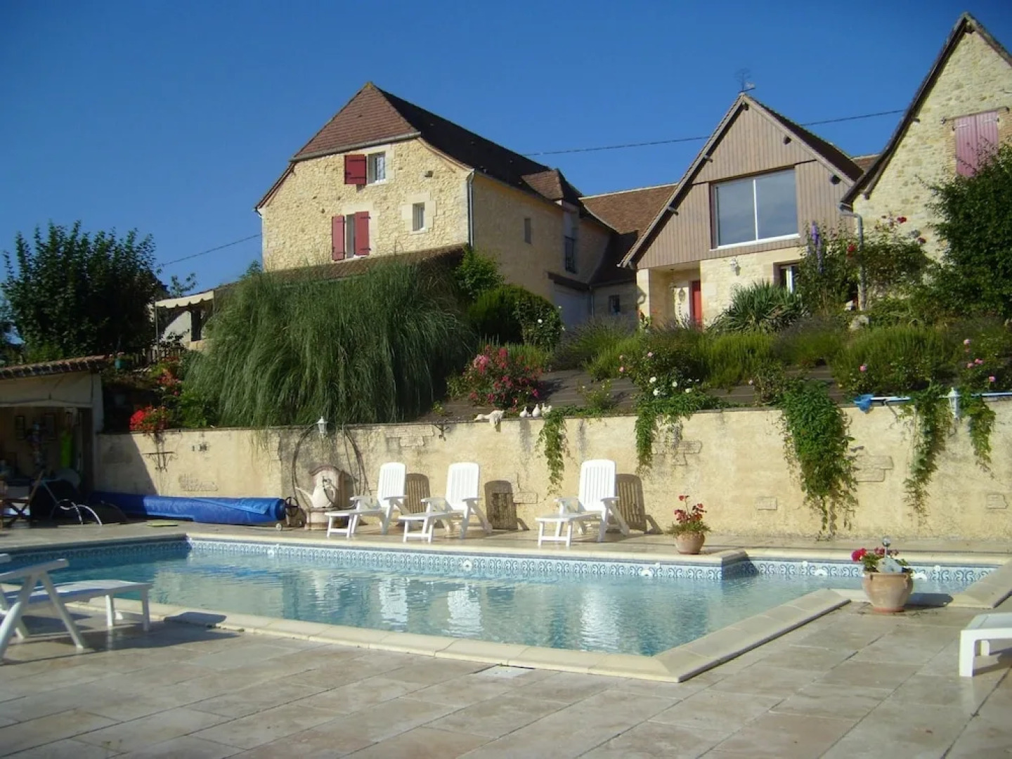 Property With 2 Bedrooms in Thenon, With Pool Access, Furnished Garden