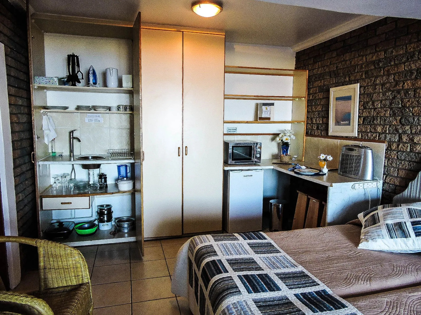 Amzee Bokmakierie Guest House