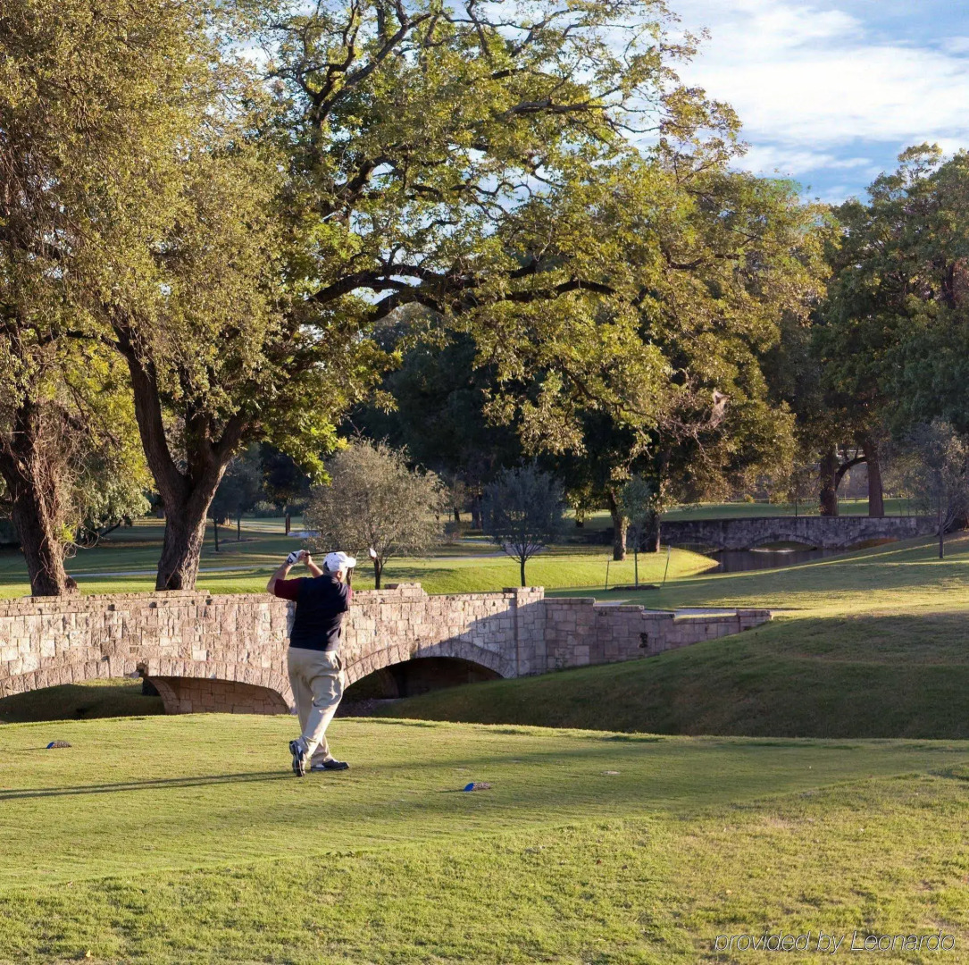 Staybridge Suites Stone Oak by IHG
