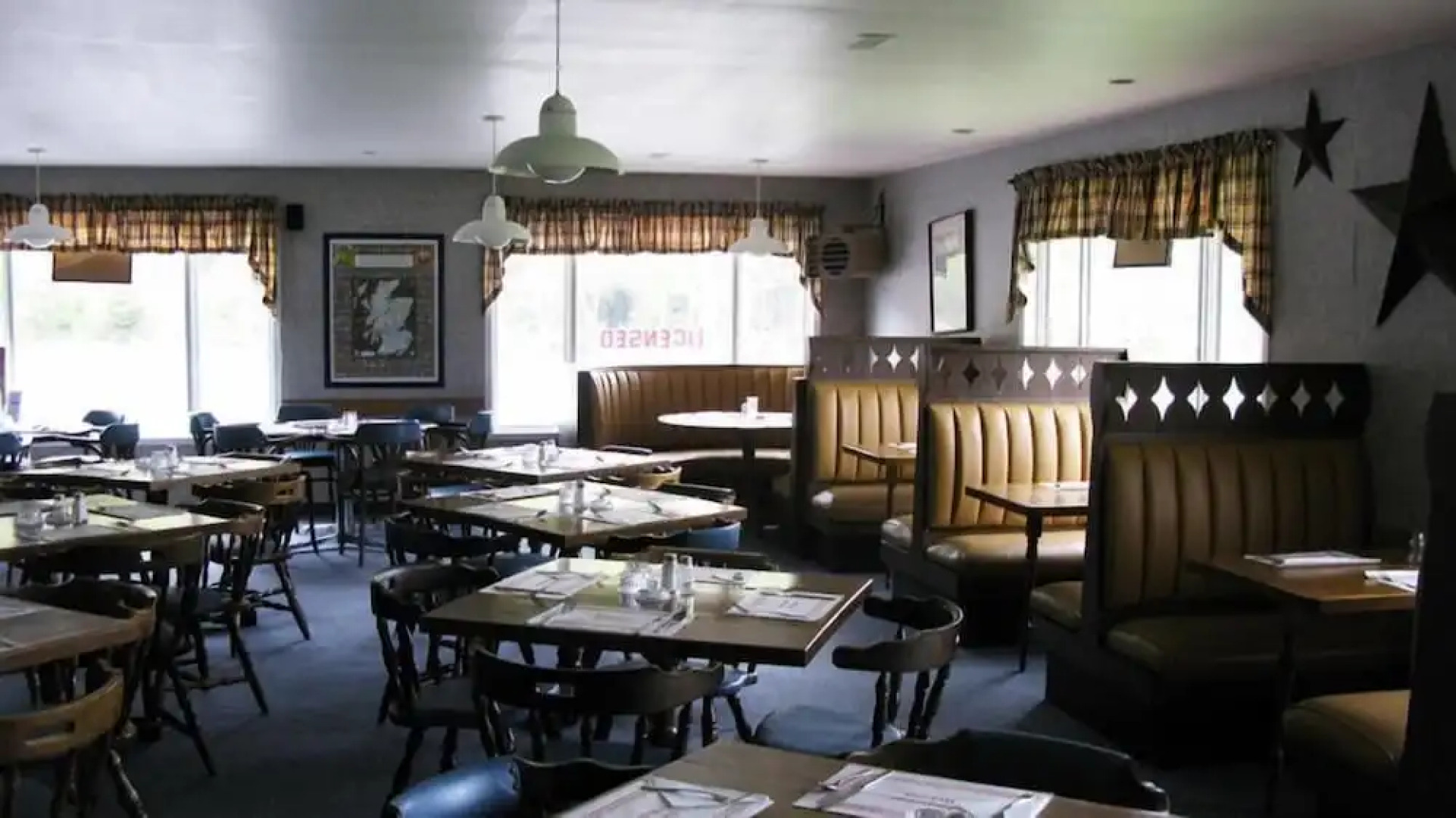 The Mountain View Motel & Cottages