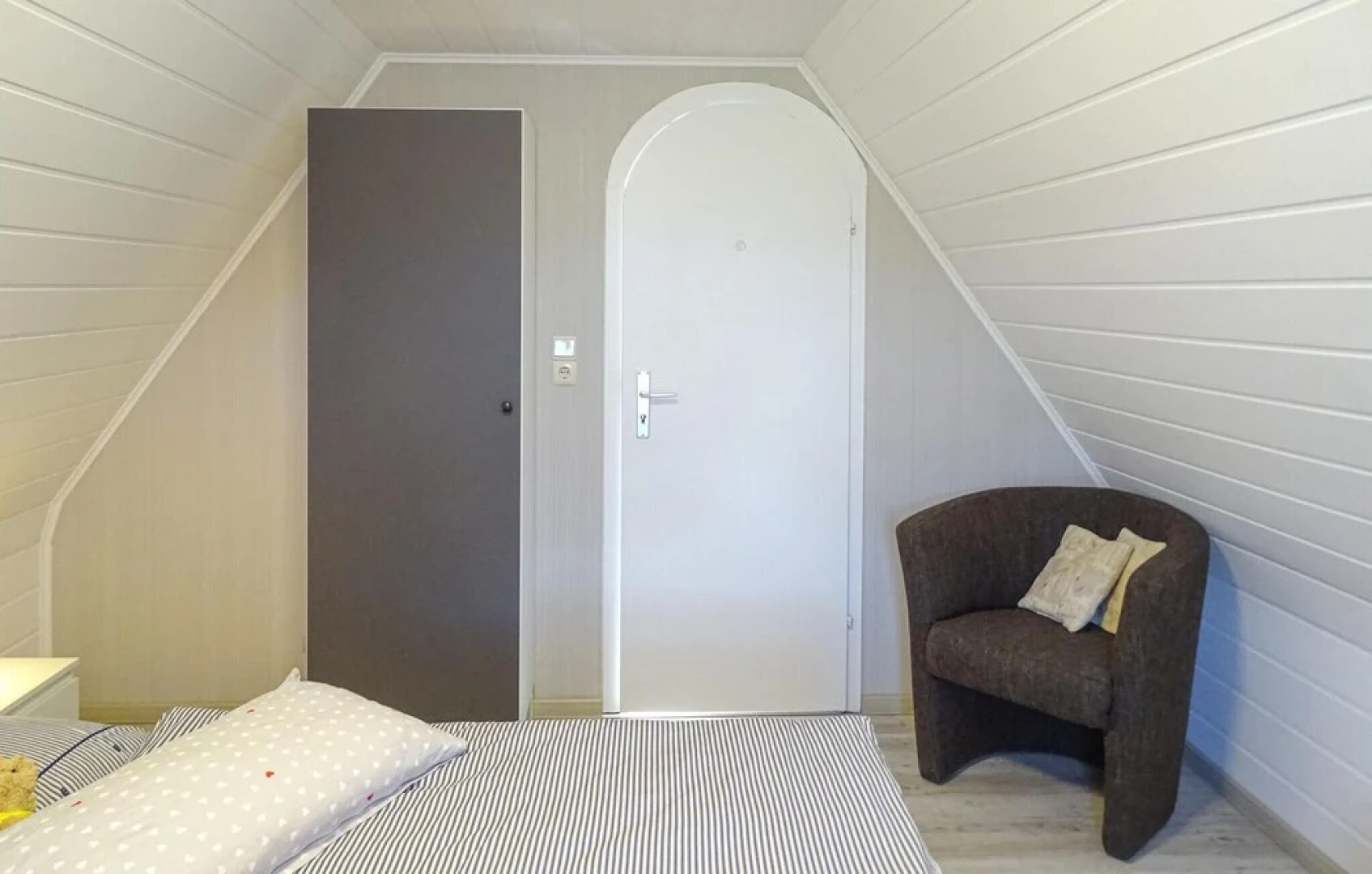 Stunning Home in Klein Warin With Wifi and 2 Bedrooms