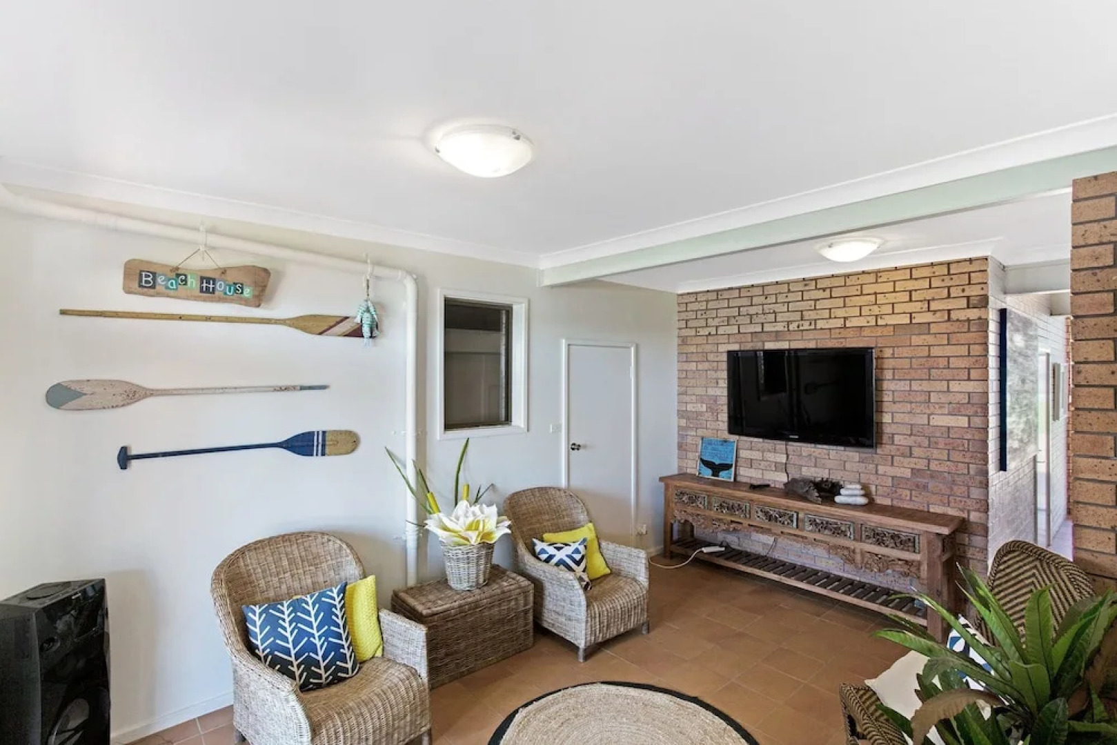 Waterfront at Sunset Boulevard Soldiers Point