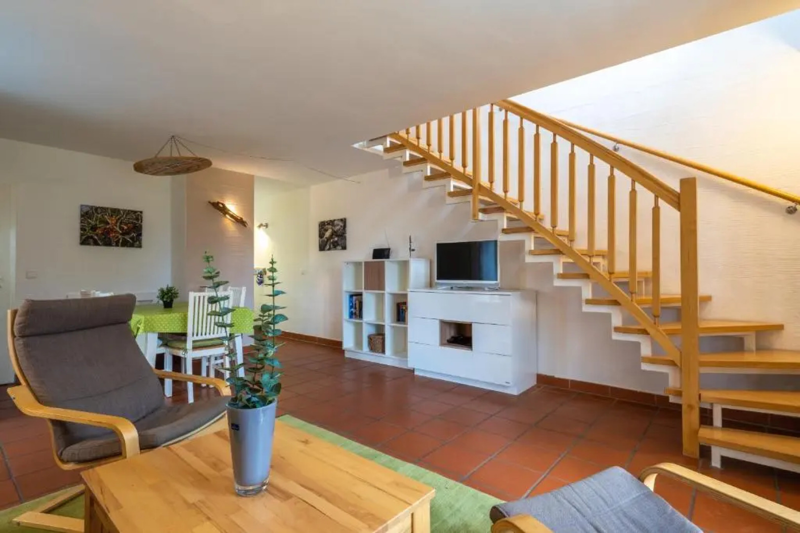 Komfort Appartement mit 2 Schlafzimmern und Terrasse A01