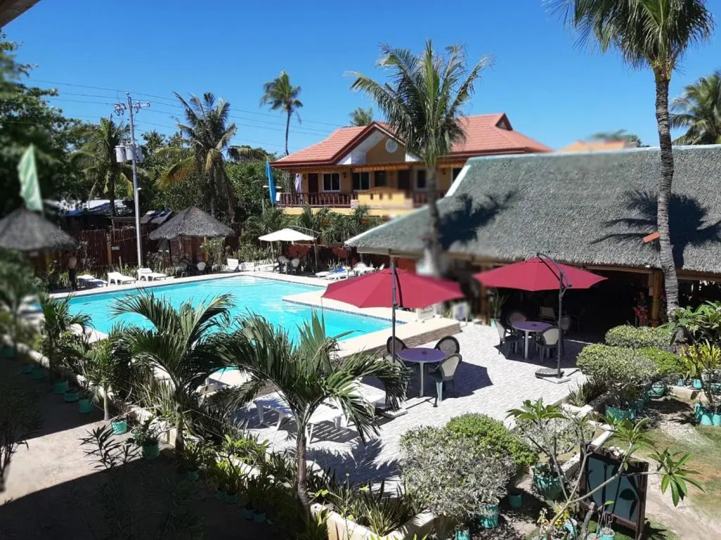 Slam's Garden Dive Resort