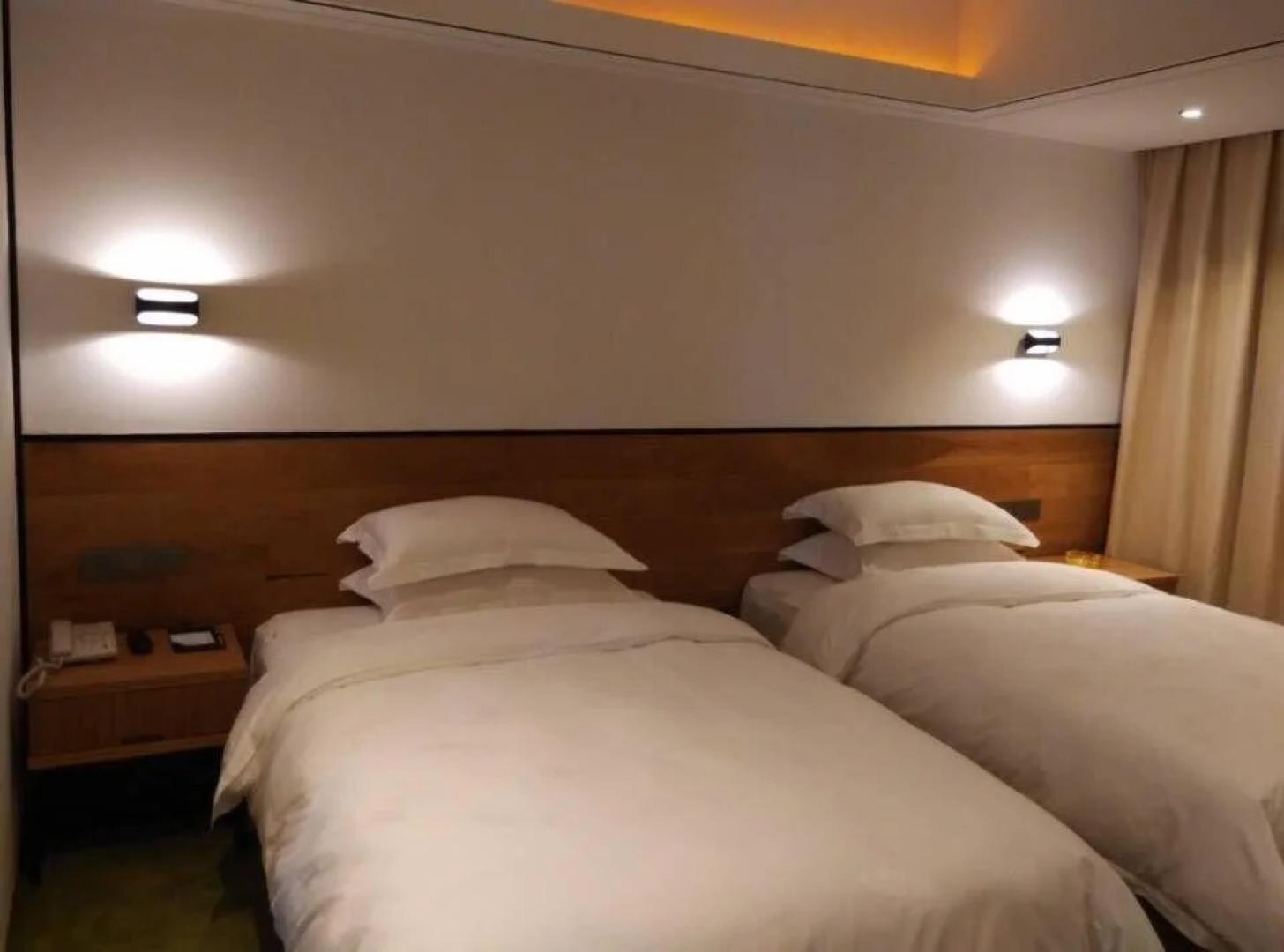 觅你酒店(娄底紫金湾店)