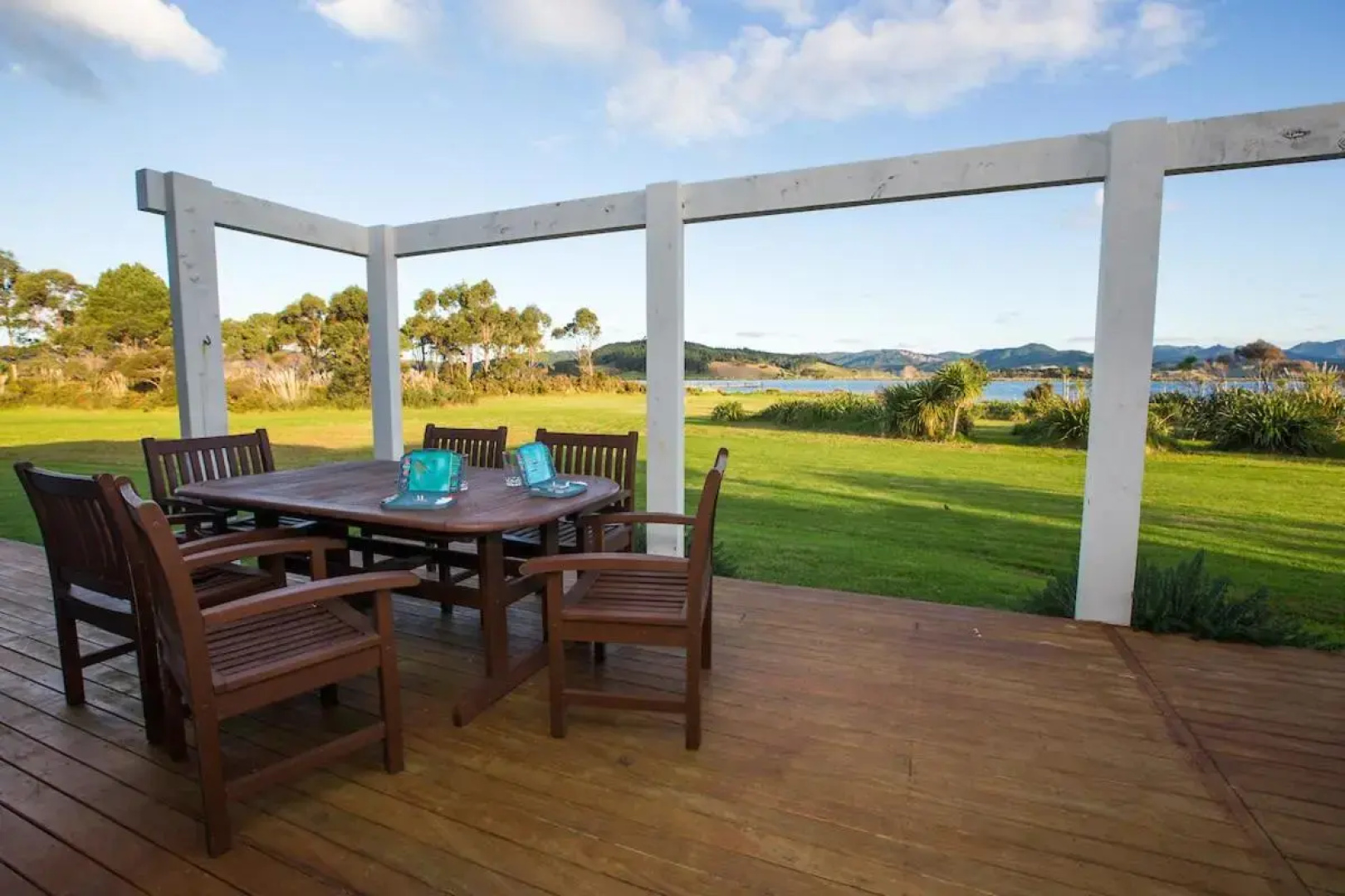 Waterfront Wonder - Matarangi Holiday Home