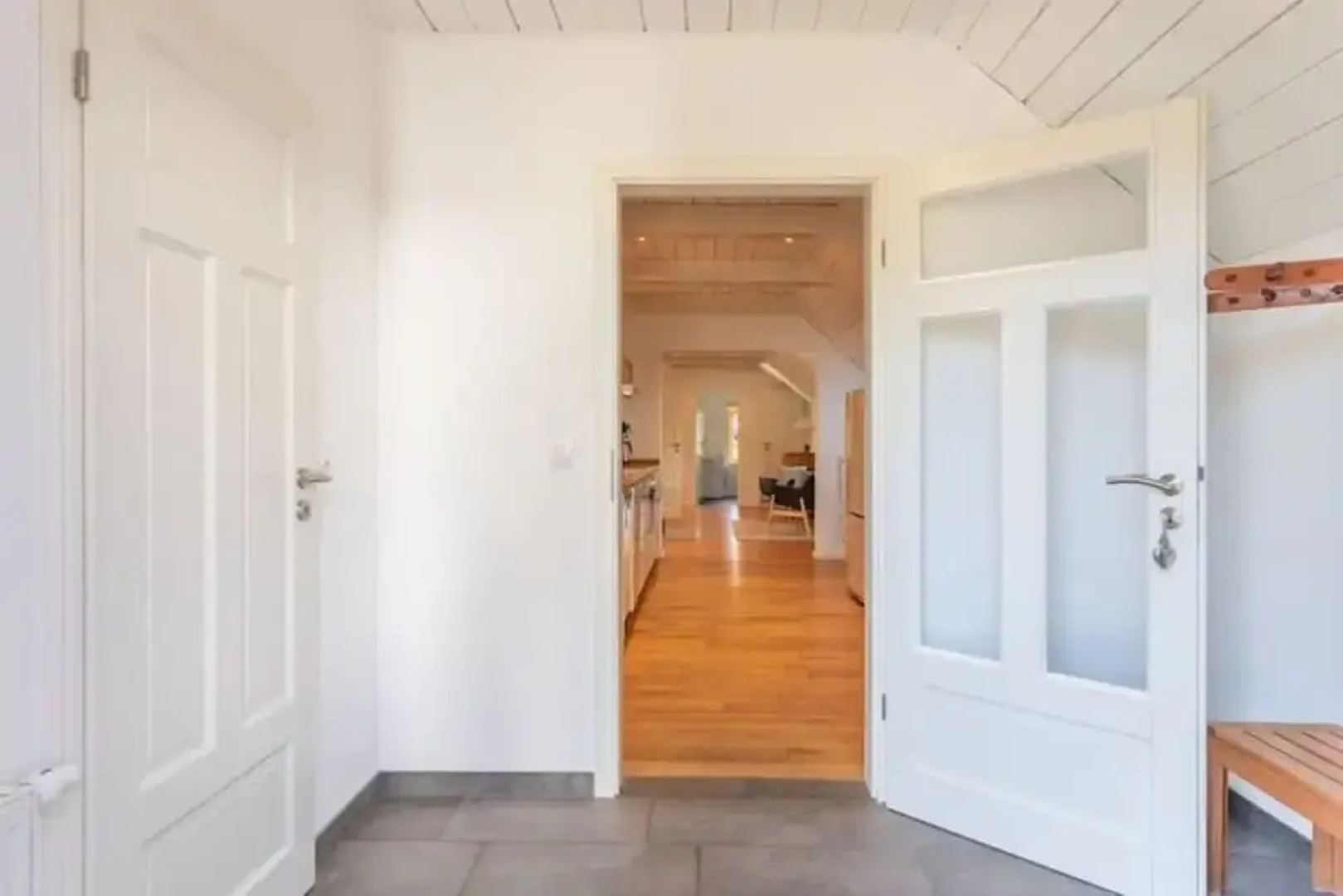 Historisches Reetdachhaus in Ruhiger Lage