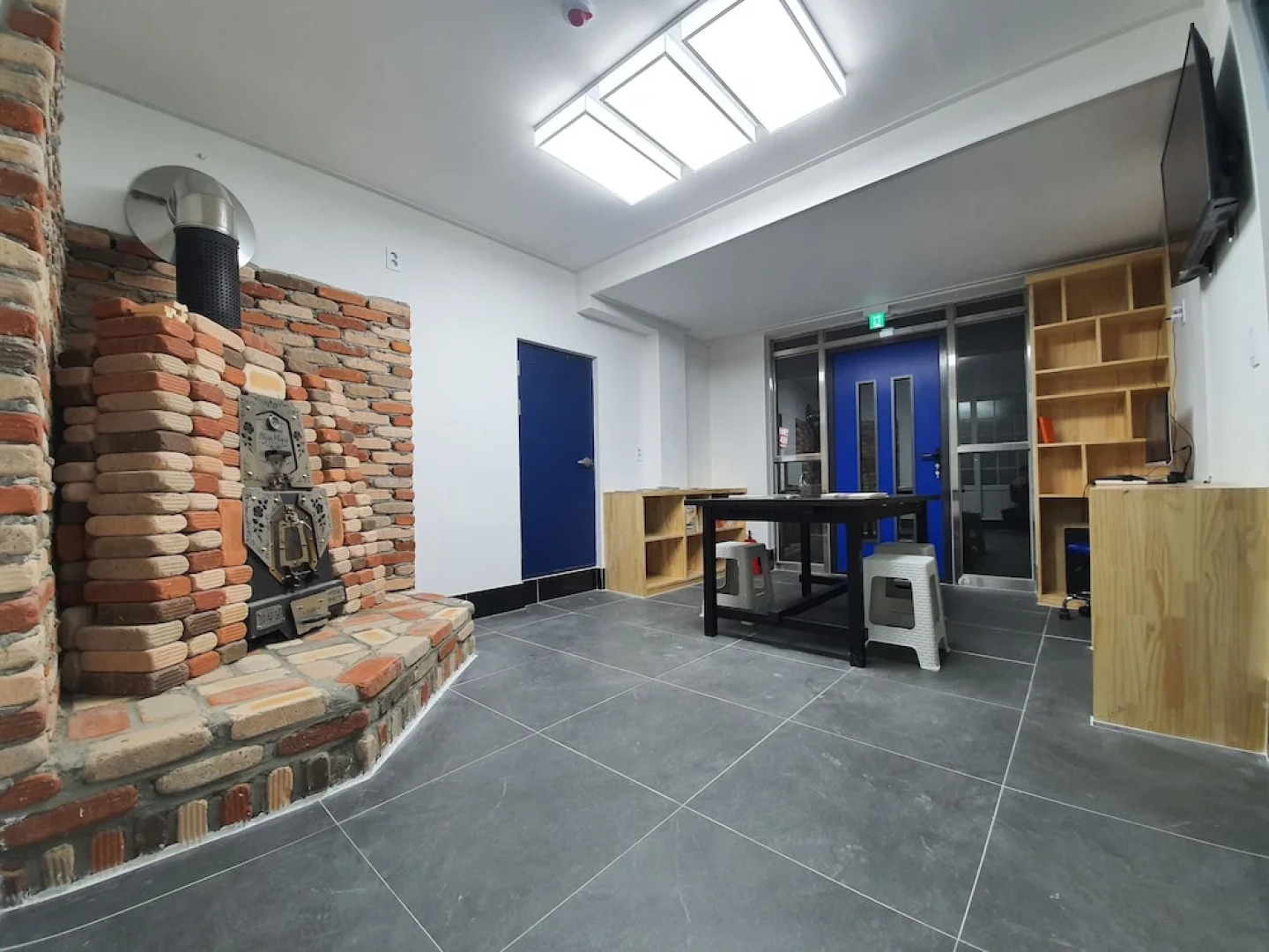 Bluemoon Guest House - Hostel