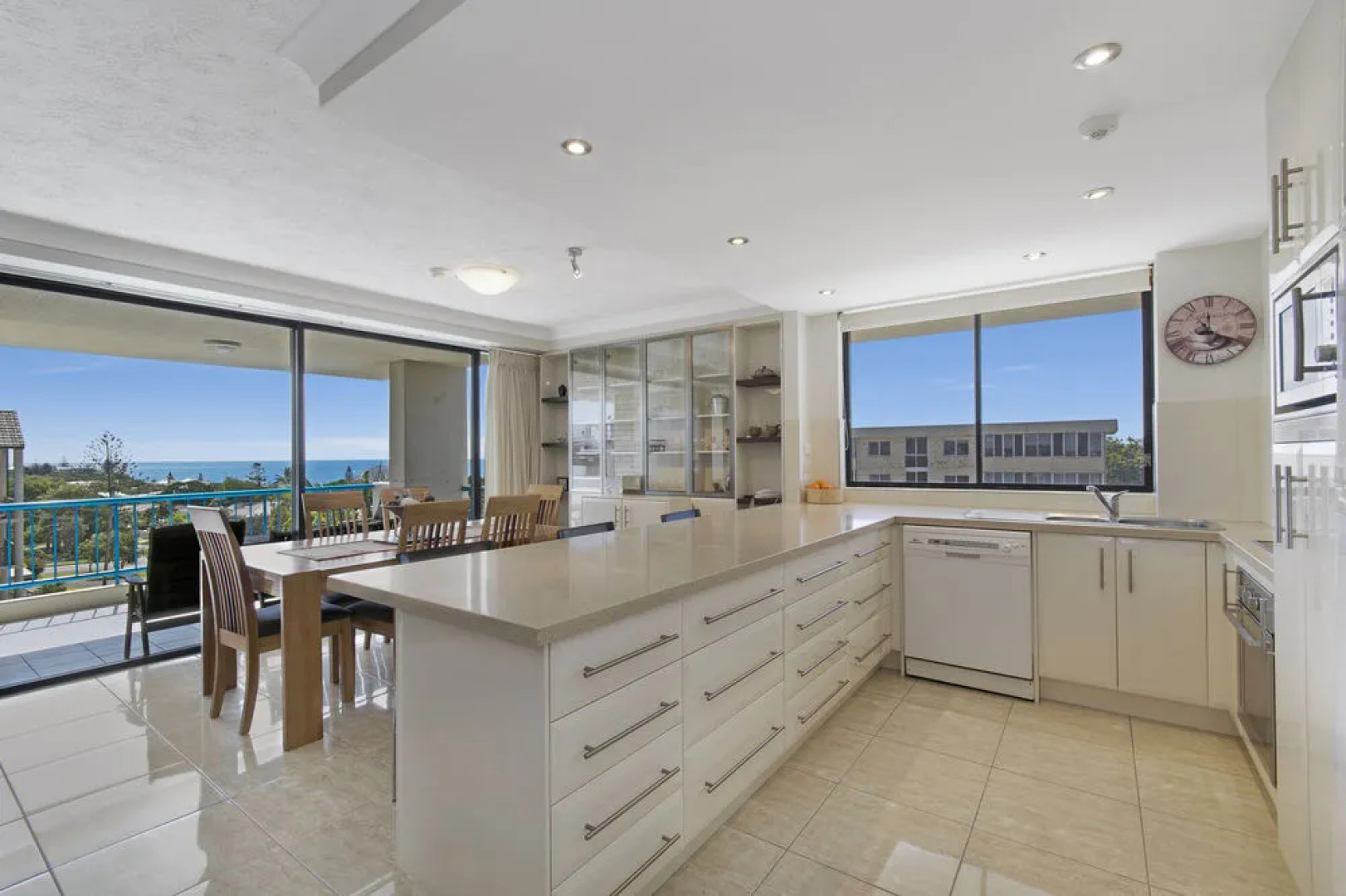 Burgess @ Kings Beach Apartments