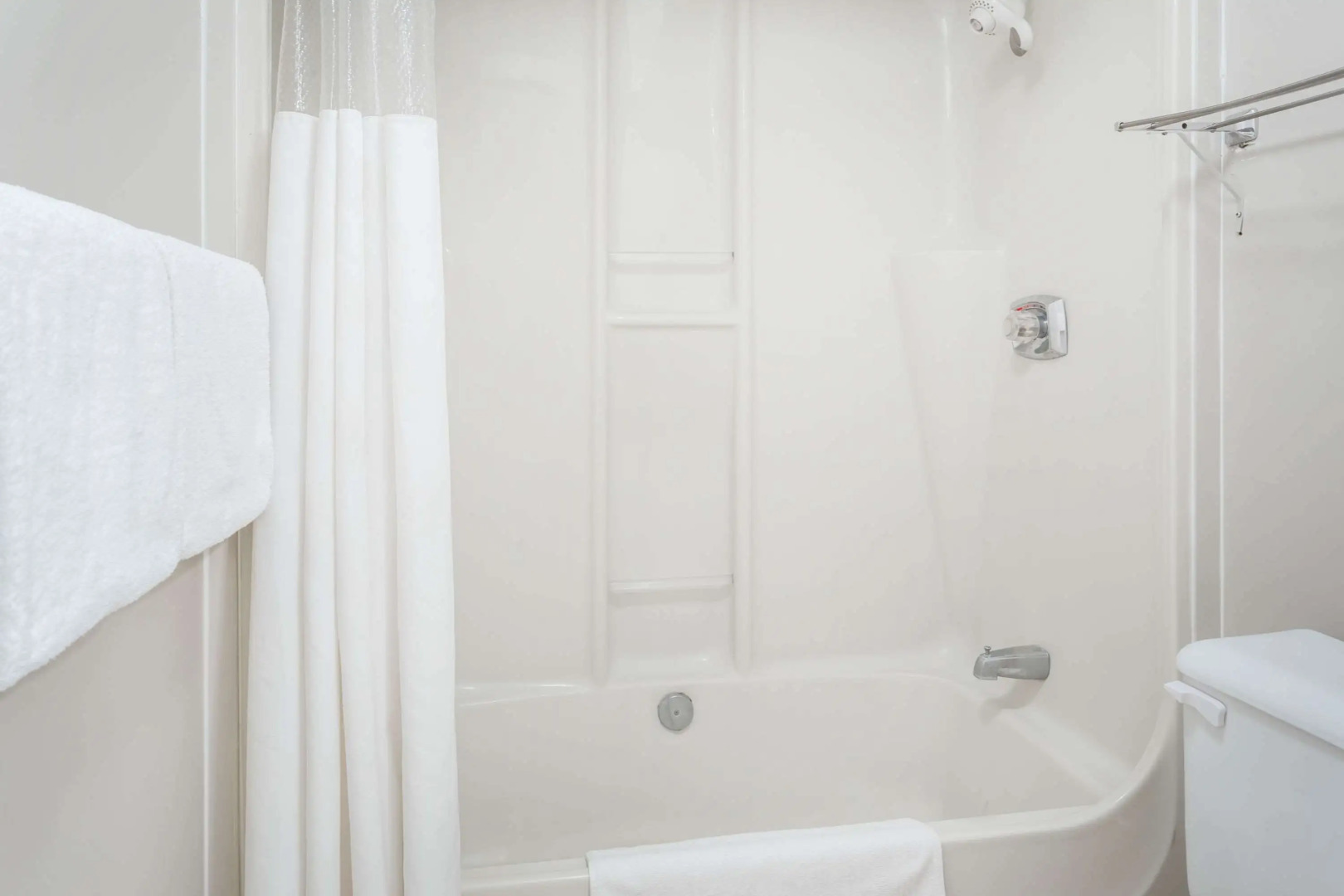 Ramada by Wyndham Quesnel