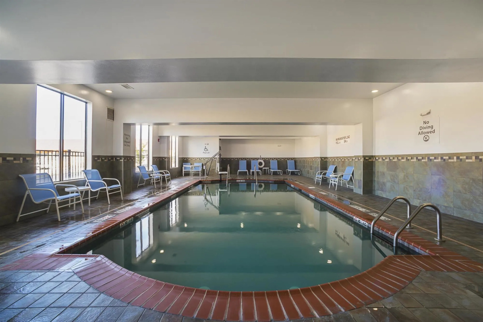 Best Western St. Louis Airport North Hotel & Suites