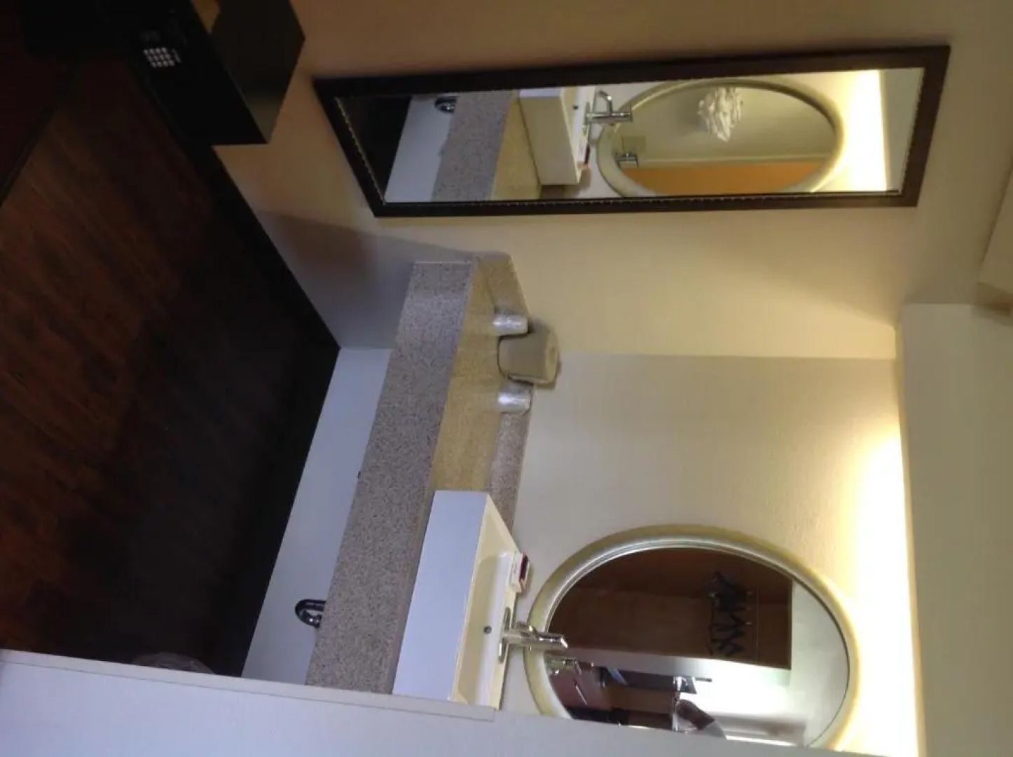 Extenda Suites Mobile North