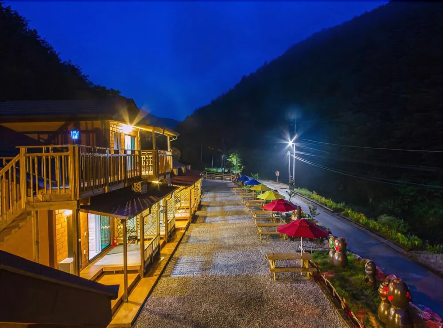 Jeongseon Firefly Light Clay Pension