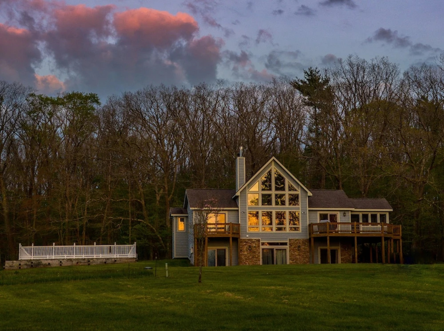 Moonrise Retreat 4 Bedroom House