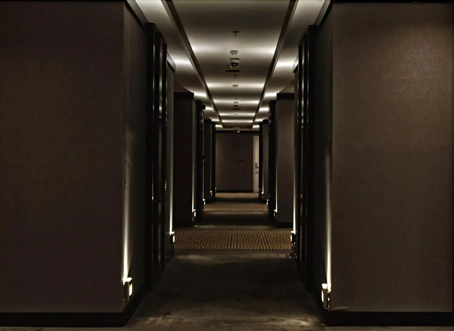 Modernity Hotel