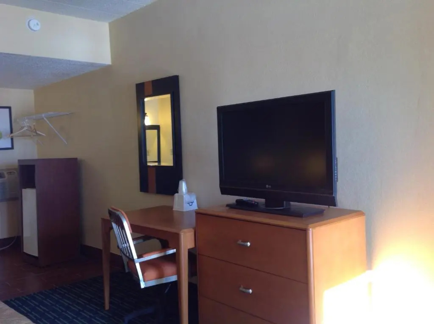 Diamond Inn and Suites