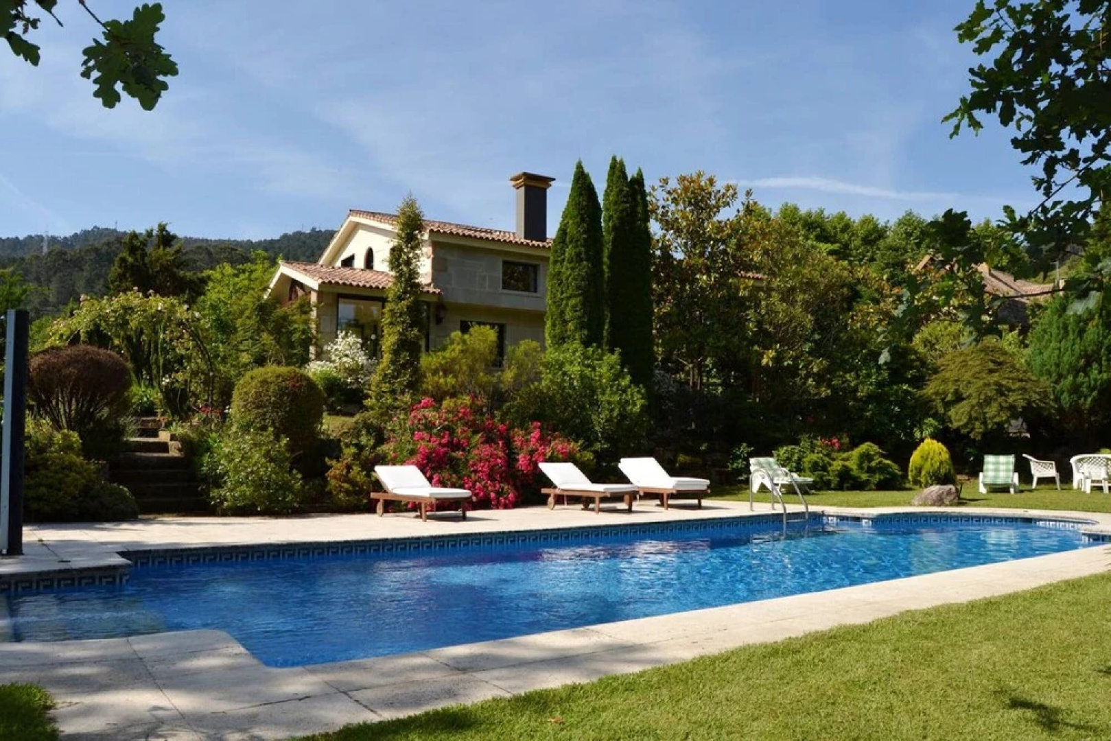 Villa With 6 Bedrooms in Pontevedra, With Private Pool, Enclosed Garden and Wifi - 5 km From the Beach