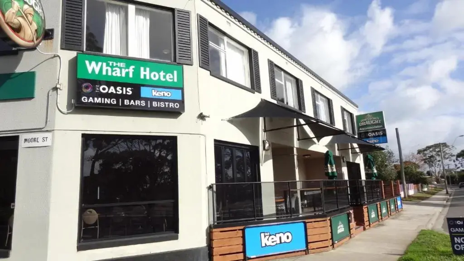 Wharf Hotel