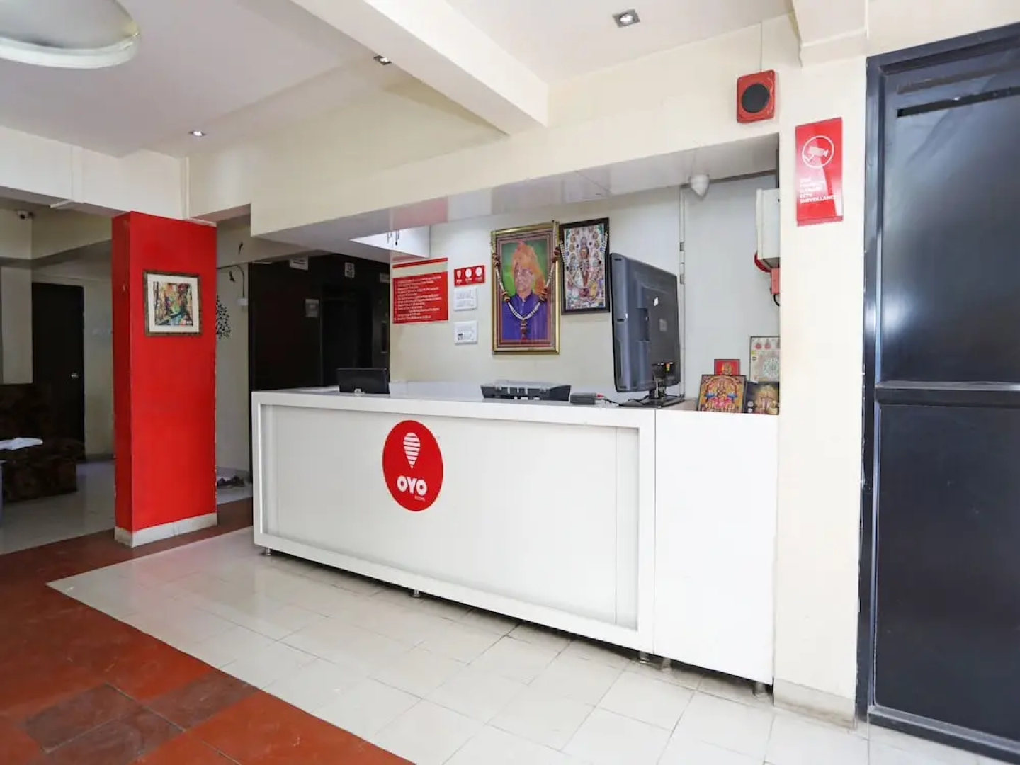 OYO 693 Hotel Ranjanas Hospitality