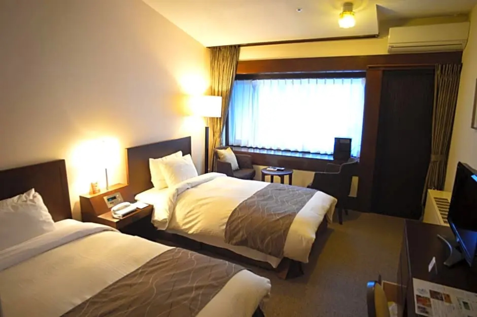 Yatsugatake Kogen Lodge