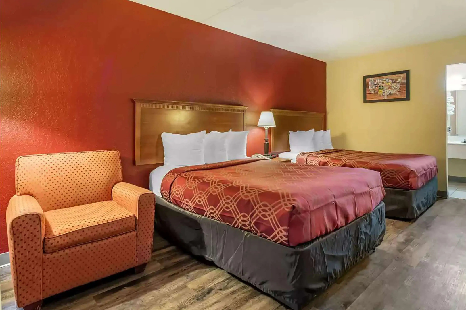 Super 8 by Wyndham Perrysburg/Toledo