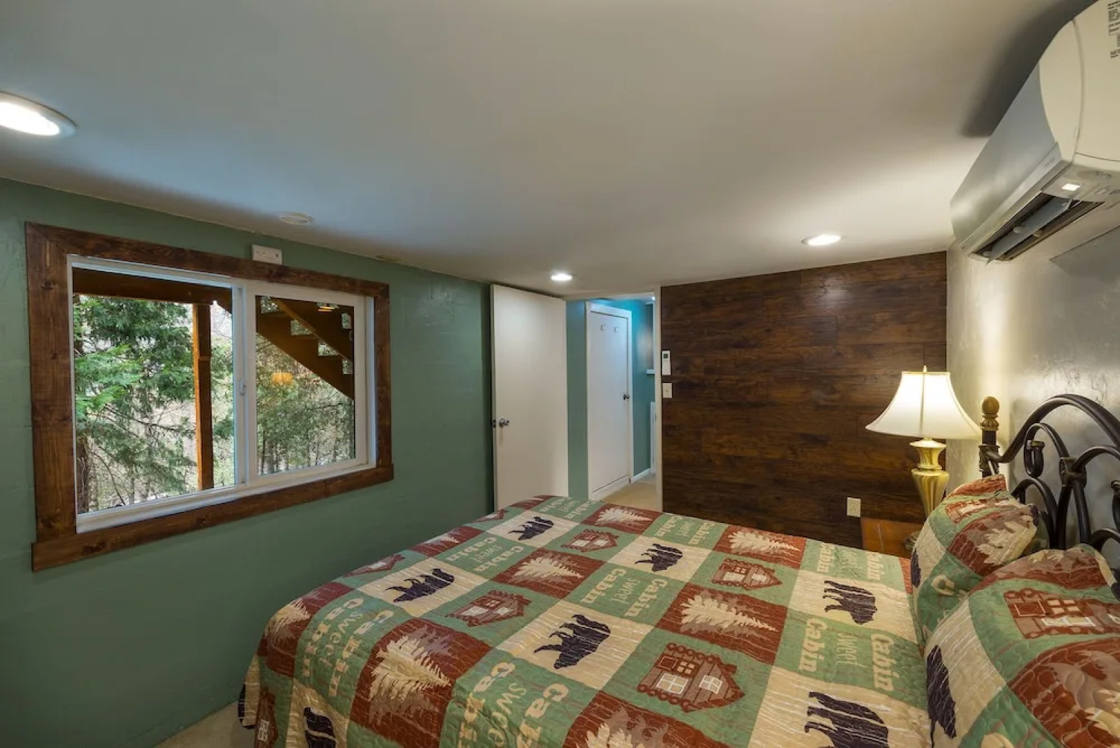 Yosemite Scenic Wonders - Bass Lake Area