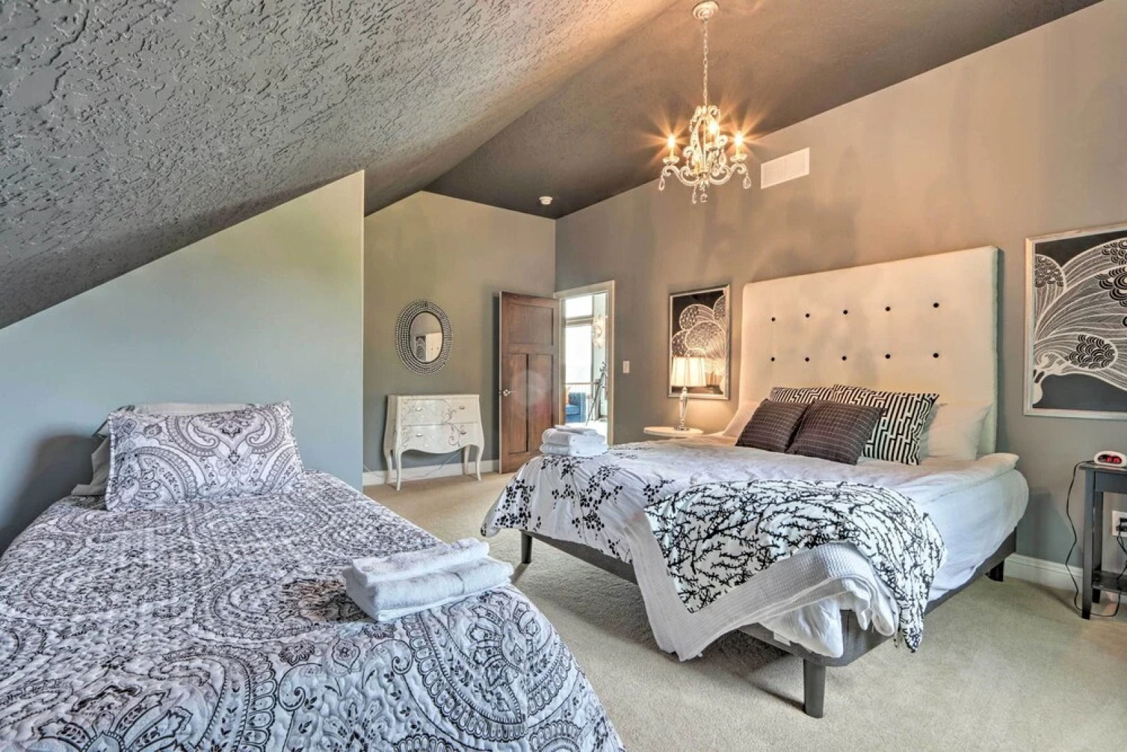 Boat Dock & Kayaks: Luxury Lake of the Ozarks Home