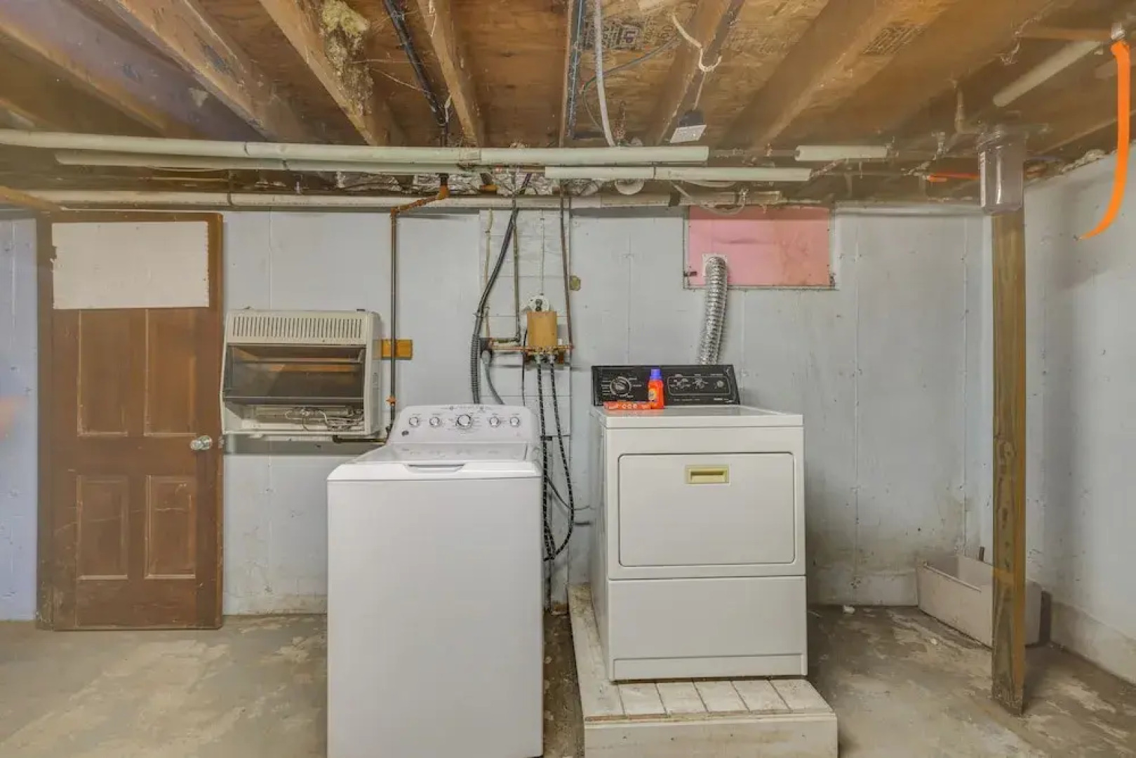 2 Mi to Beach: Wellfleet Home w/ Bike Trail Access