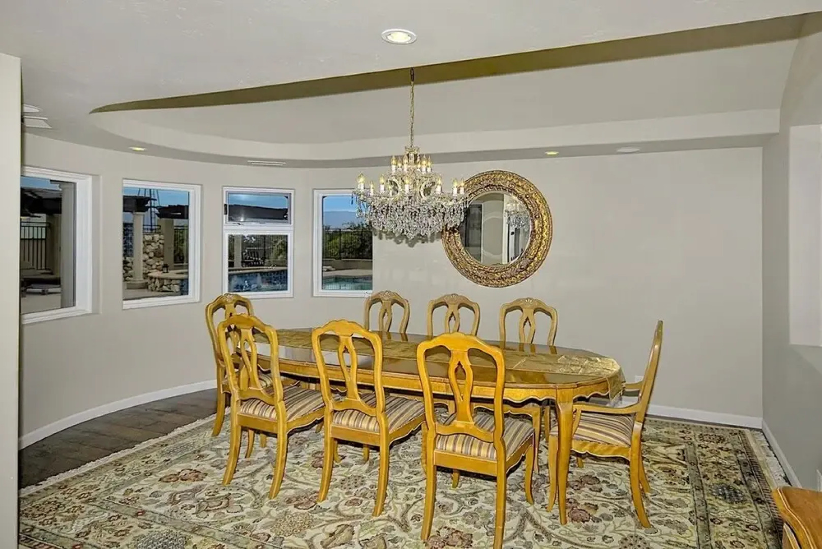 Sorelle Vineyard 5BR by Casago