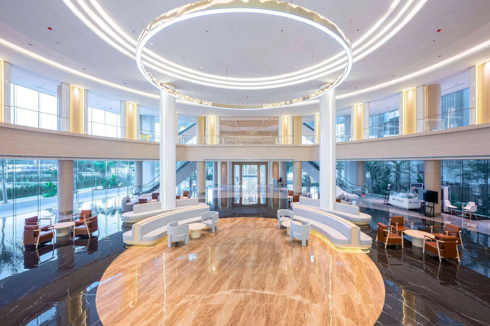 Отель Wyndham Jomtien Pattaya