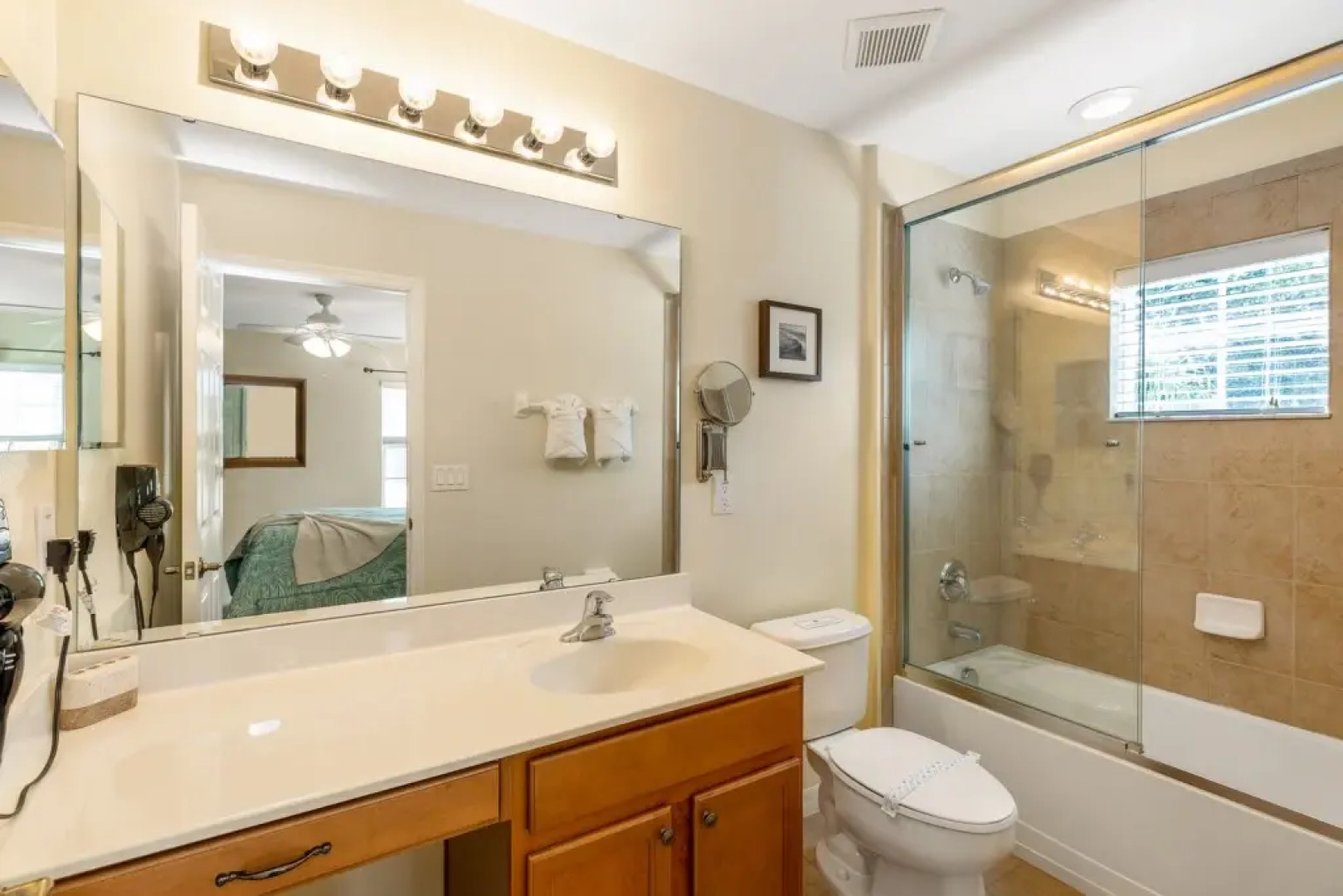 Watersong Dream- Theatre Room, Games, Pool & Spa, Davenport, US