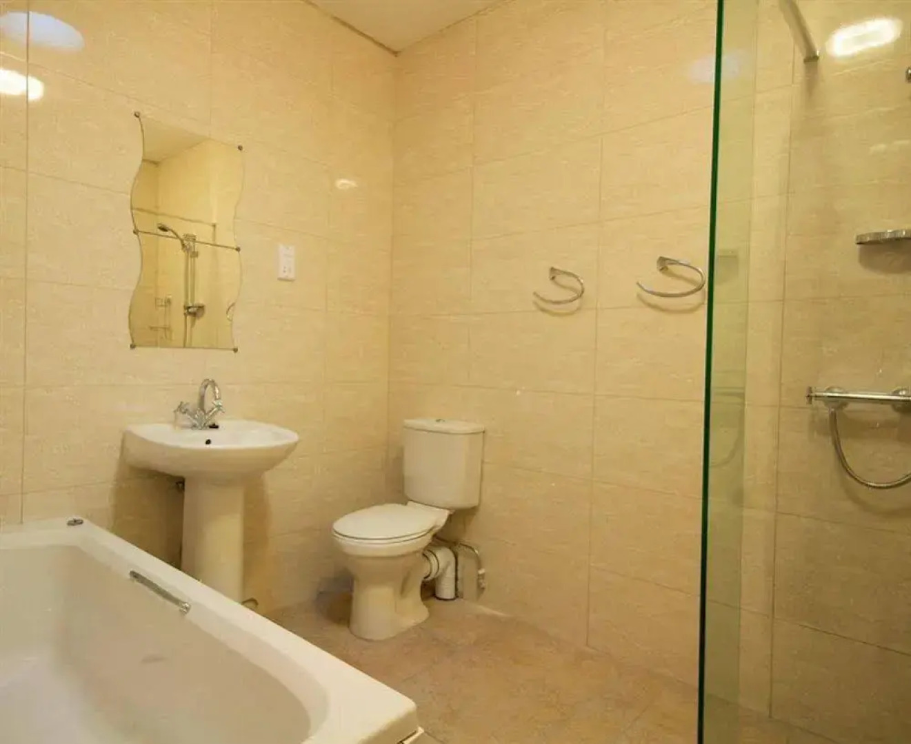 Treetops Cottages & Spa