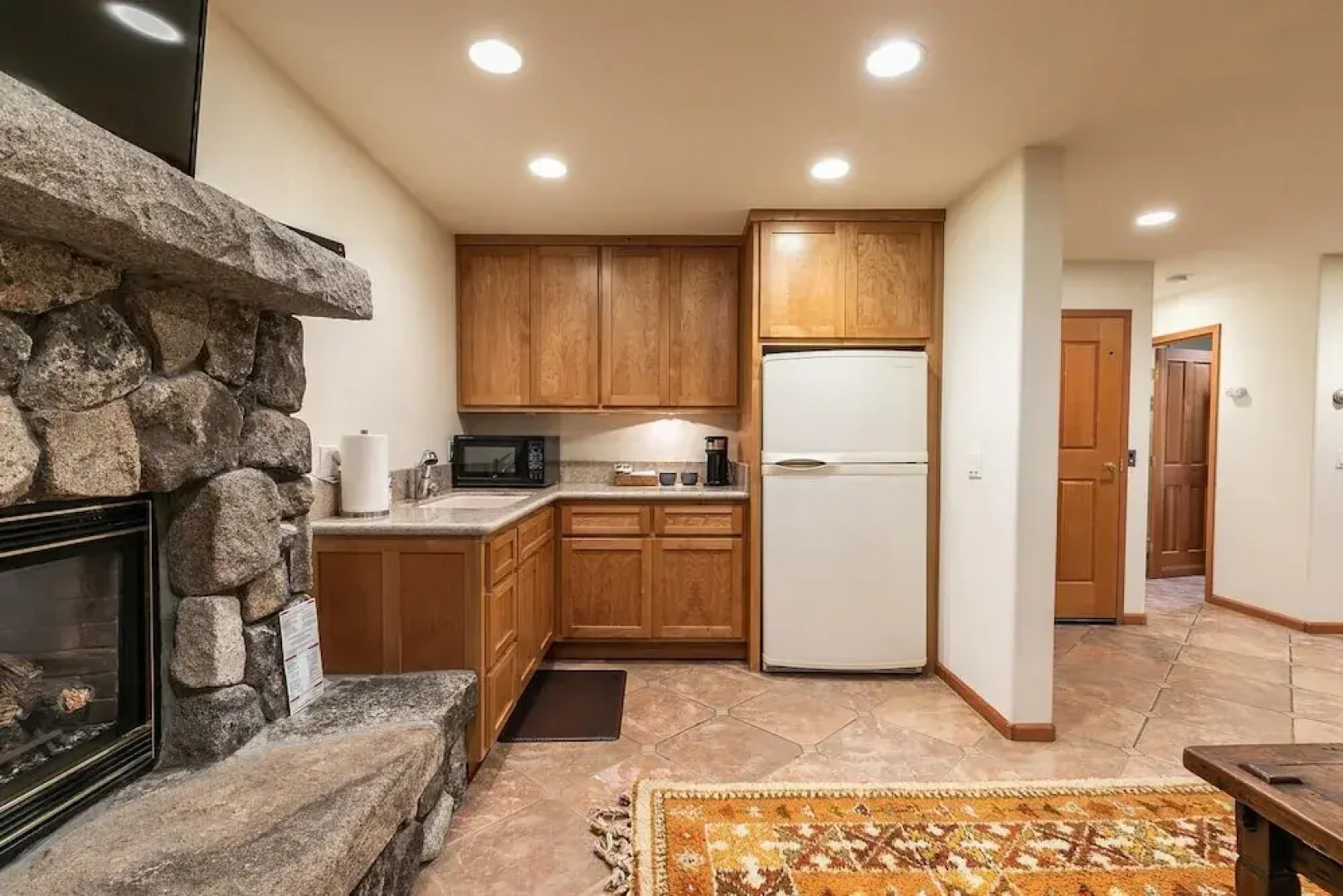 Silver Rock Lodge 5 Bedroom Home