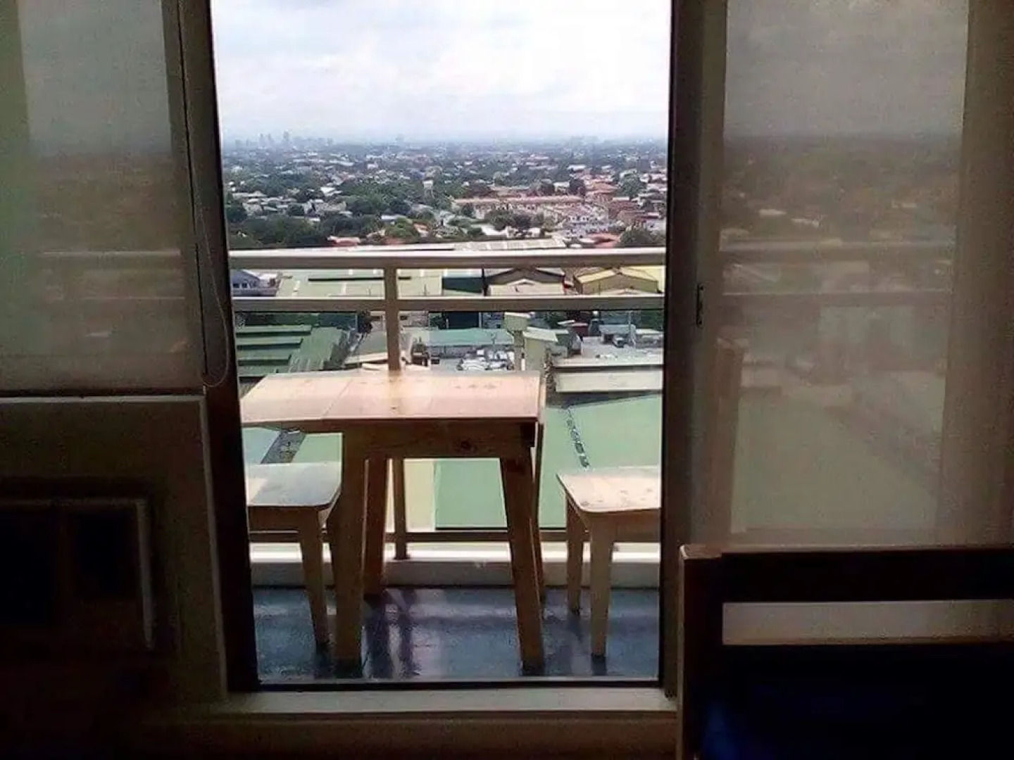 Azure Residences by Van Florendo