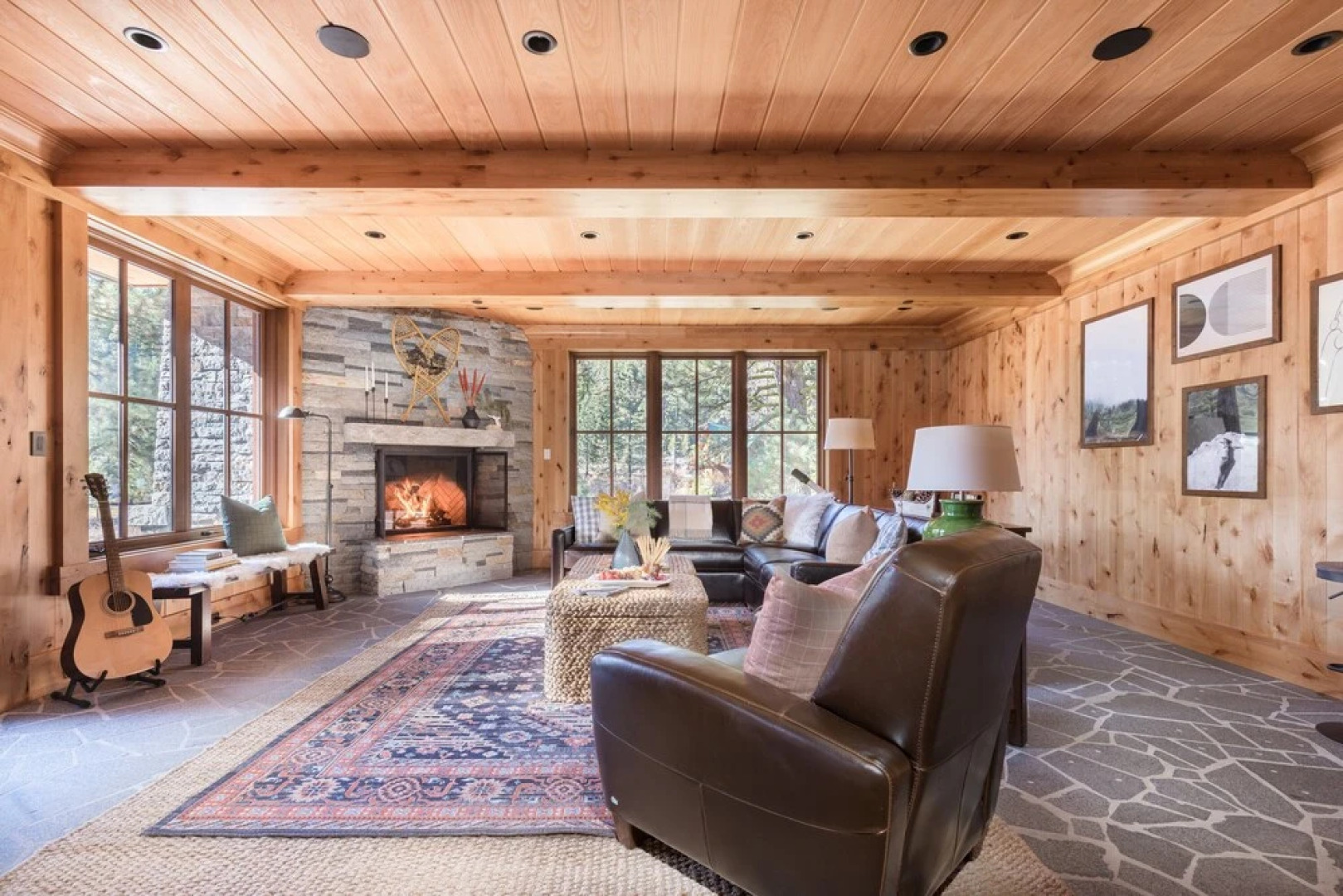 Hunter by AvantStay | Riverfront Cabin w/ Prvt Cottage | 10Mins from Squaw