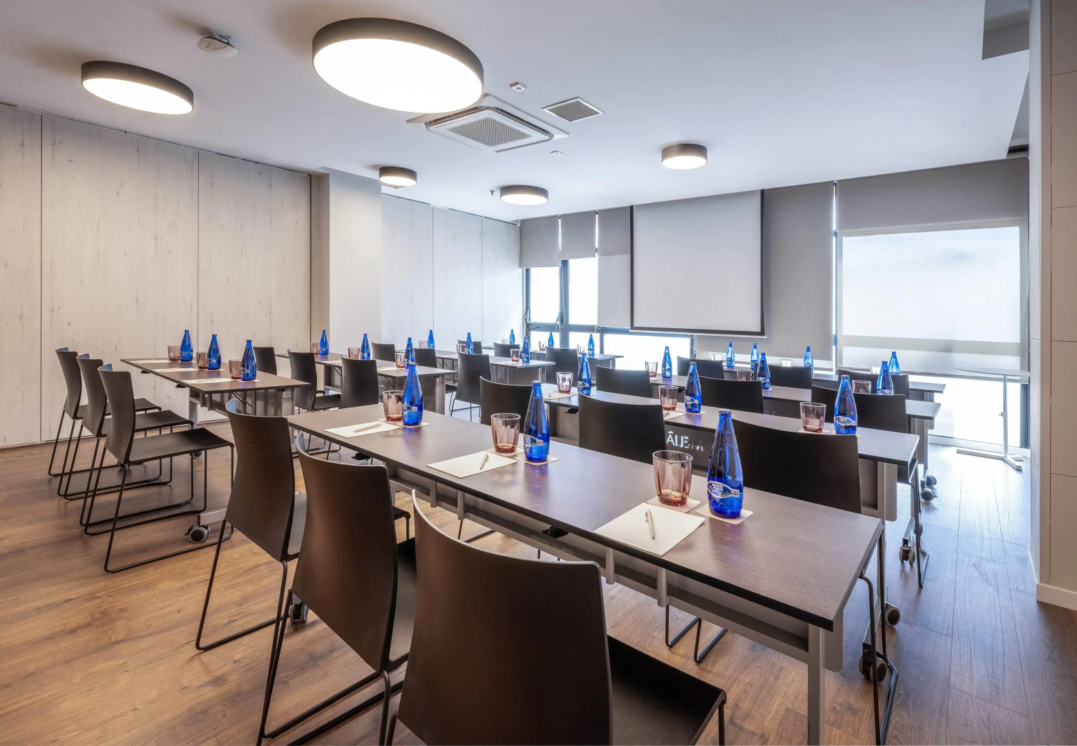 Отель Malaga Alameda Centro Affiliated by Meliá