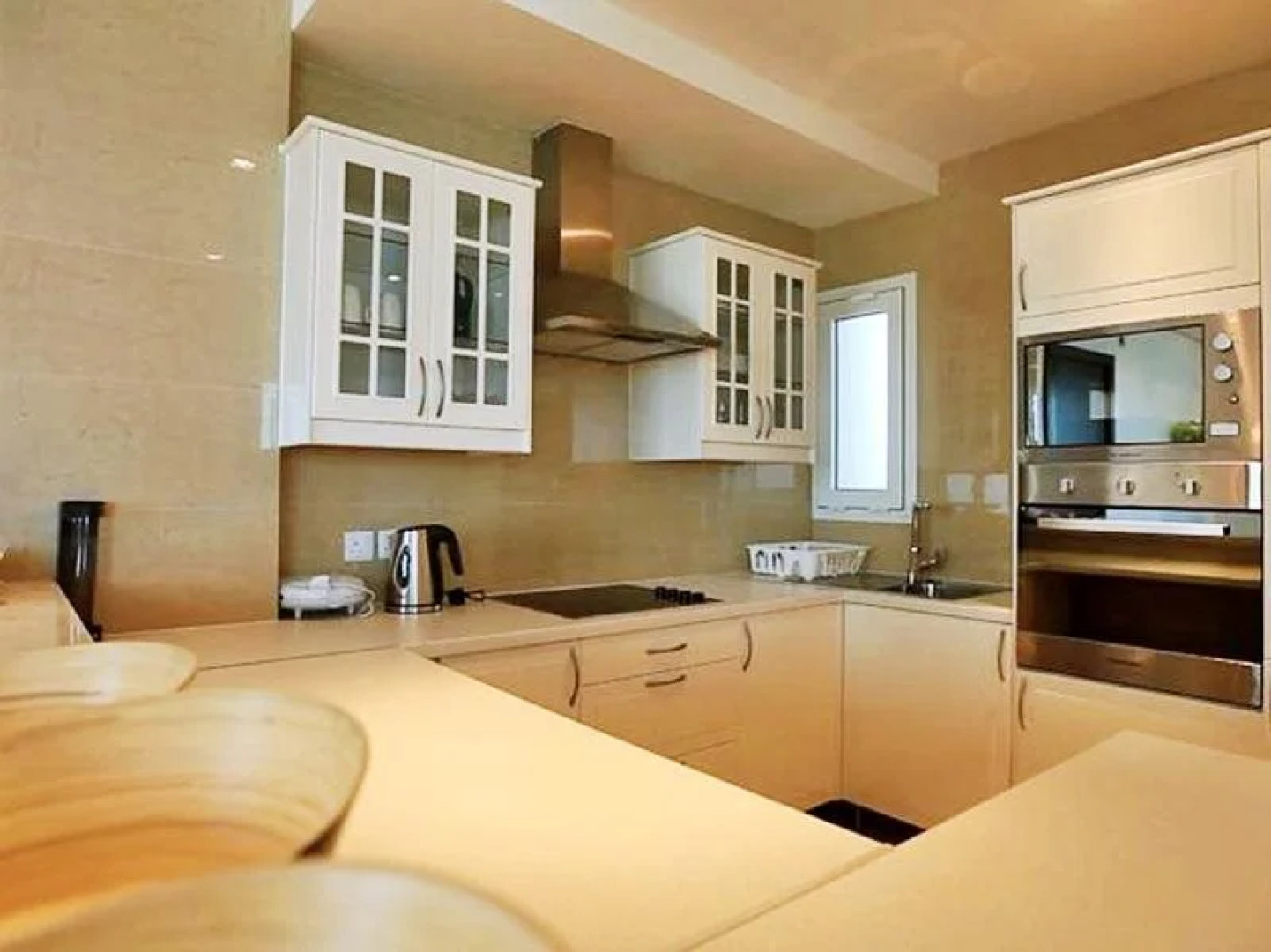 The Crown Luxury Suites Fintas