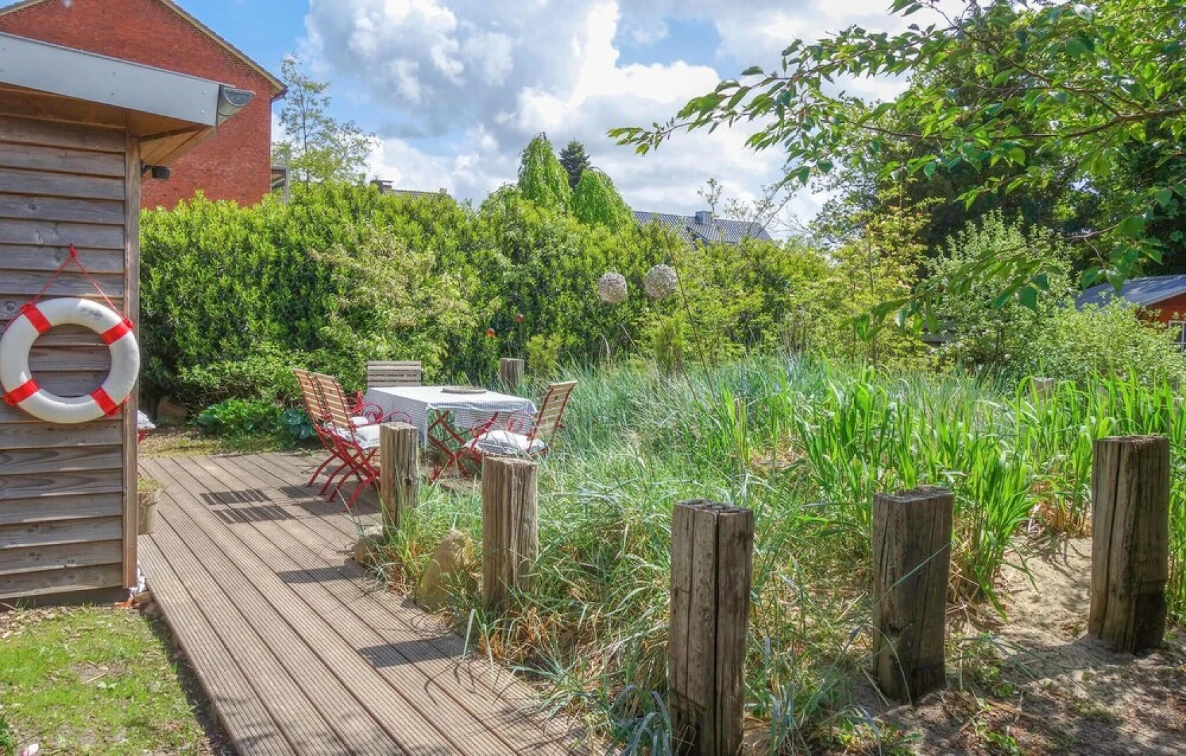 Nice Home in Cadenberge With 4 Bedrooms, Sauna and Wifi