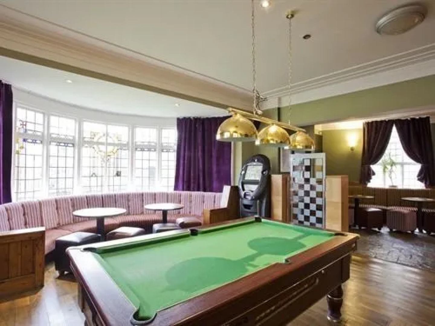 Burton Stone Inn