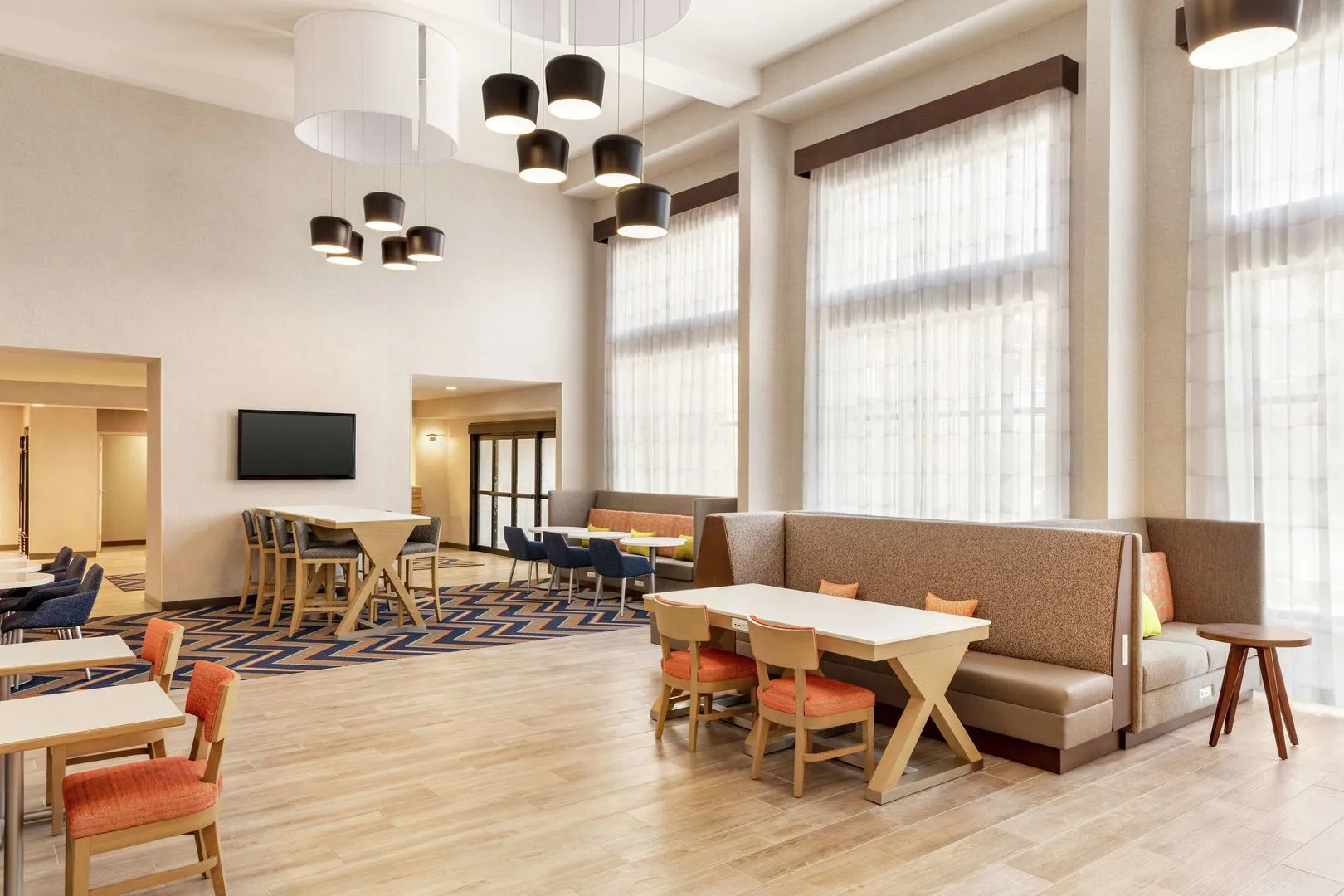 Hampton Inn & Suites Valparaiso