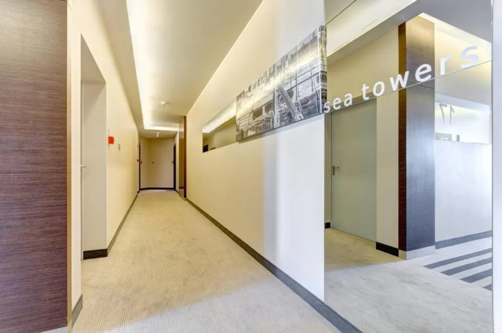 Luxury Voyager Sea Towers