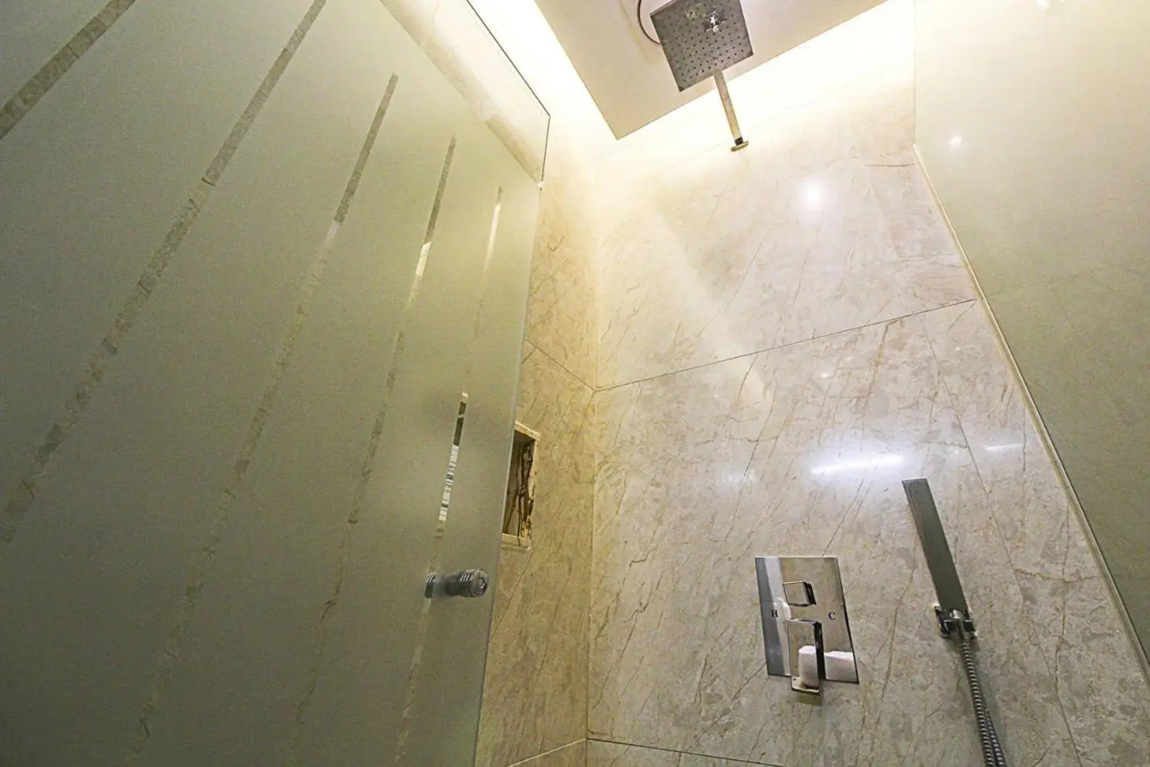 Guwol Hotel