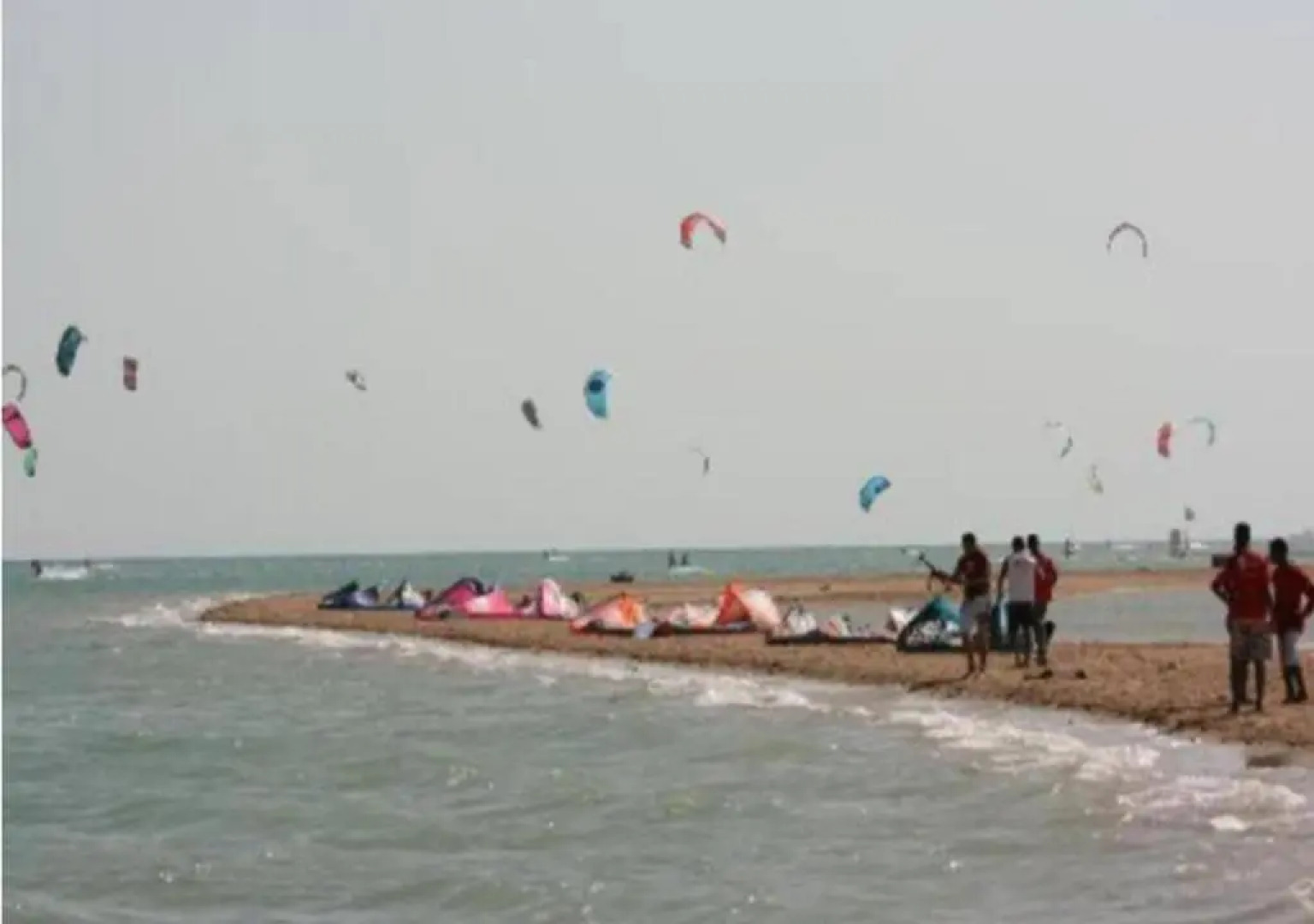 JOYNANT 2Bedroom Pool View- Free Beach Access #Mangroovy #GOUNA